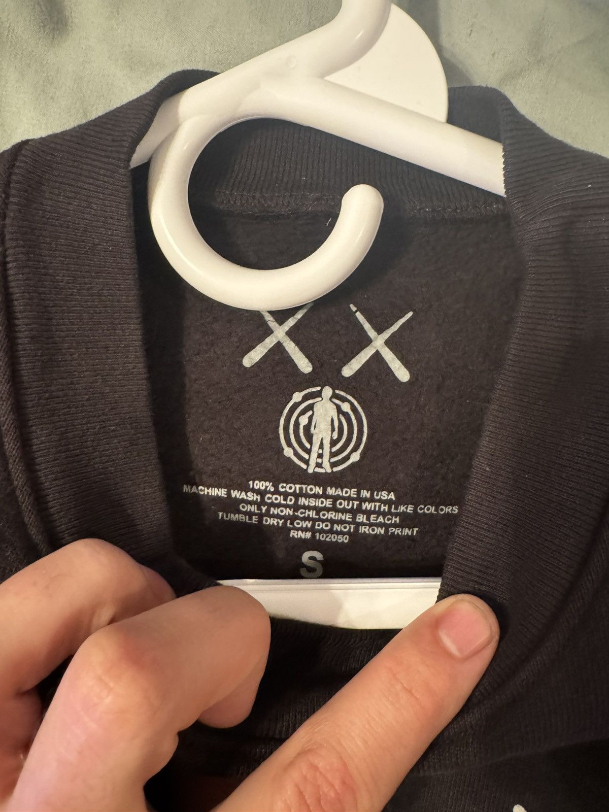 Designer × Kaws × Kid Cudi KAWS Kid Cudi Moon Man Back Print Crewneck Sweatshirt small Size US S / EU 44-46 / 1 - 6 Thumbnail