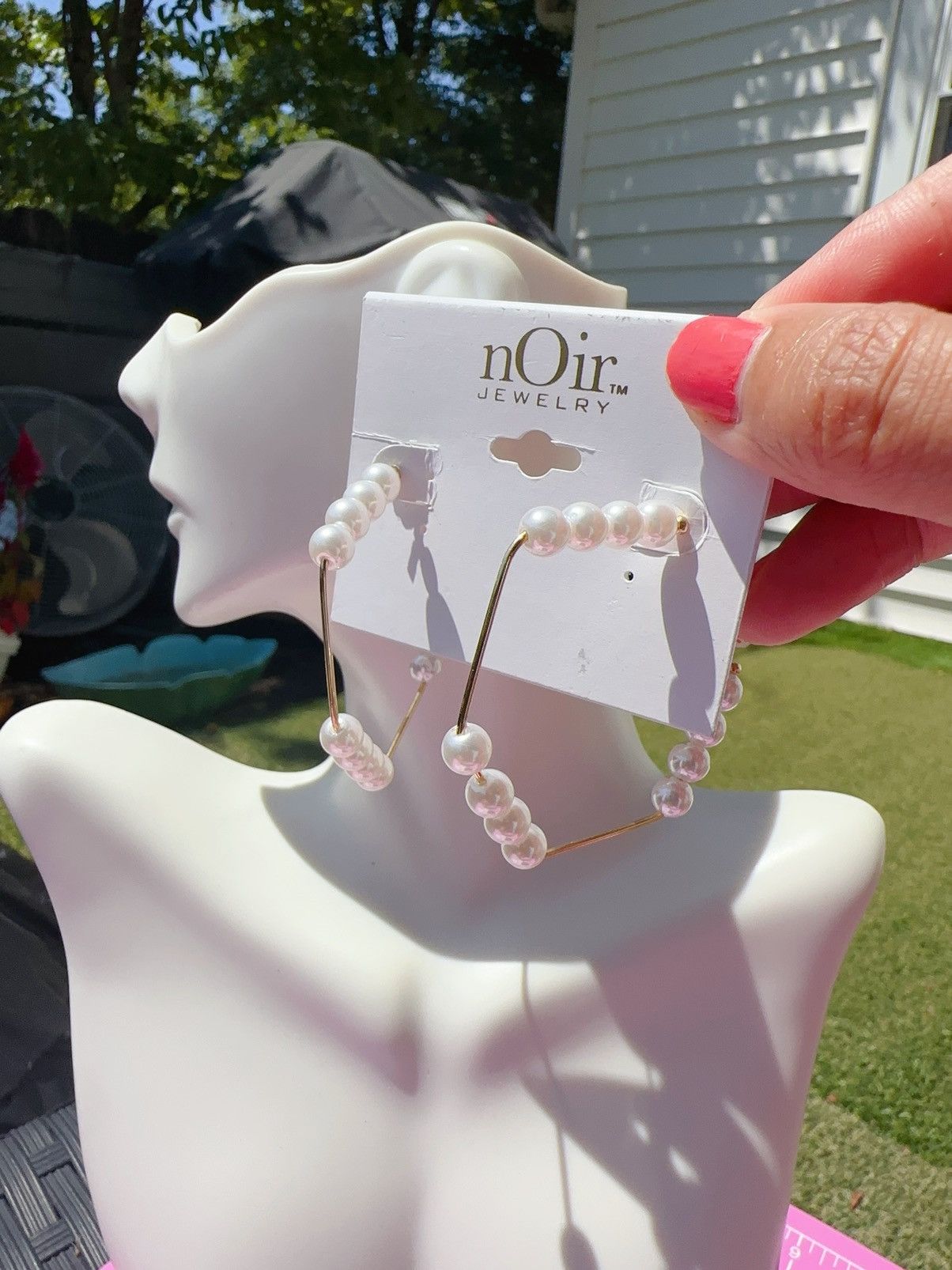 Designer Noir gold tone white pearls hexagon half circle loop earri Size ONE SIZE - 1 Thumbnail