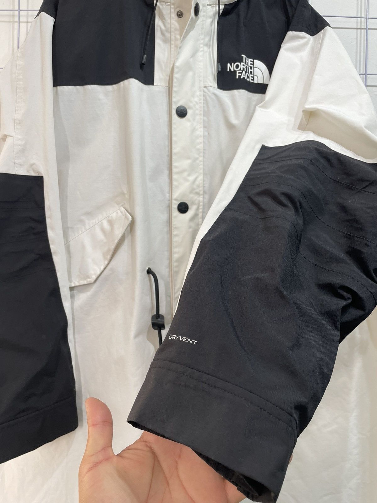 Sacai × The North Face Sacai X The North Face White Parka Size US M / EU 48-50 / 2 - 4 Thumbnail