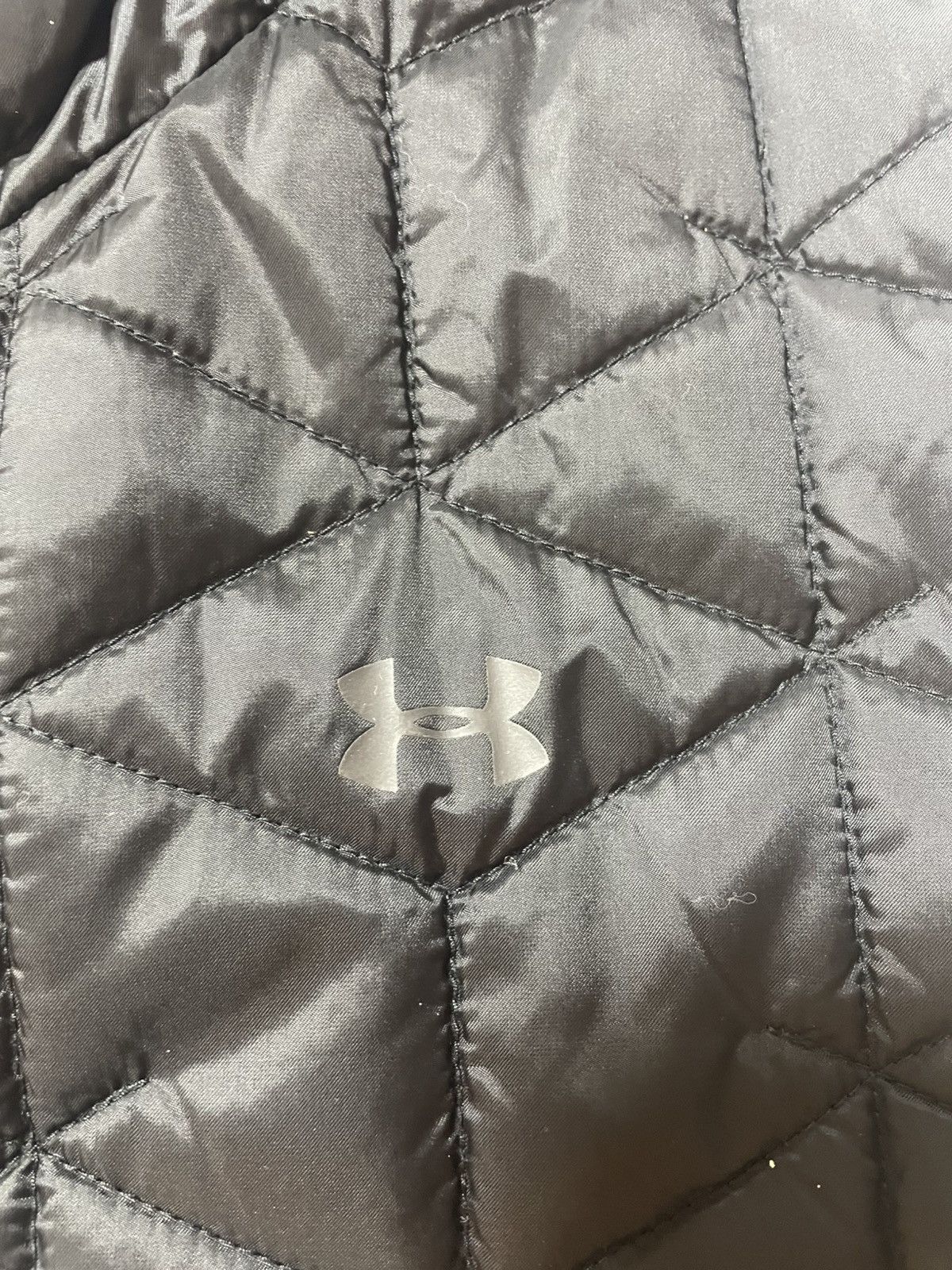 Under Armour UNDER AMRMOUR BLACK VEST Size US XS / EU 42 / 0 - 3 Thumbnail