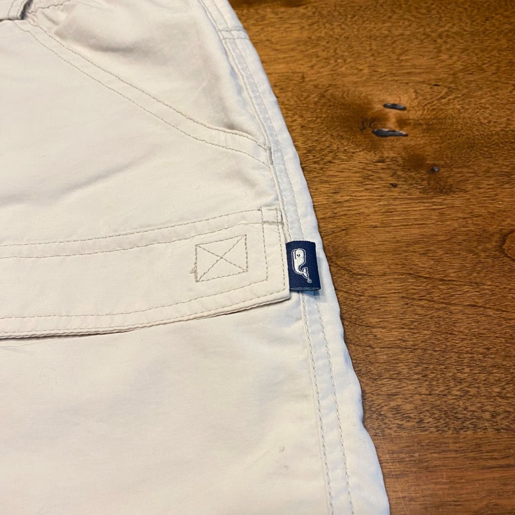 Vineyard Vines Vineyard Vines Shorts Mens 40 Tan Brown Cargo Pocket 7" 100% Nylon Trail Stretch Size US 40 / EU 56 - 2 Thumbnail