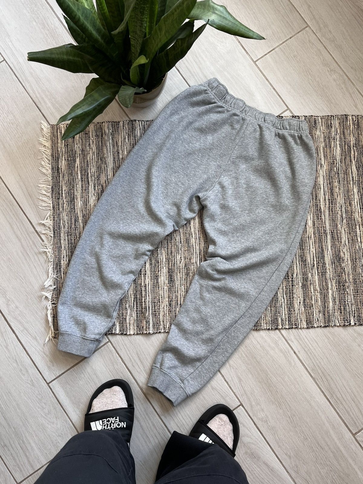 Nike × Vintage Woman Vintage Nike Sweatpants Grey sportswear pants Size 26" / US 2 / IT 38 - 2 Thumbnail
