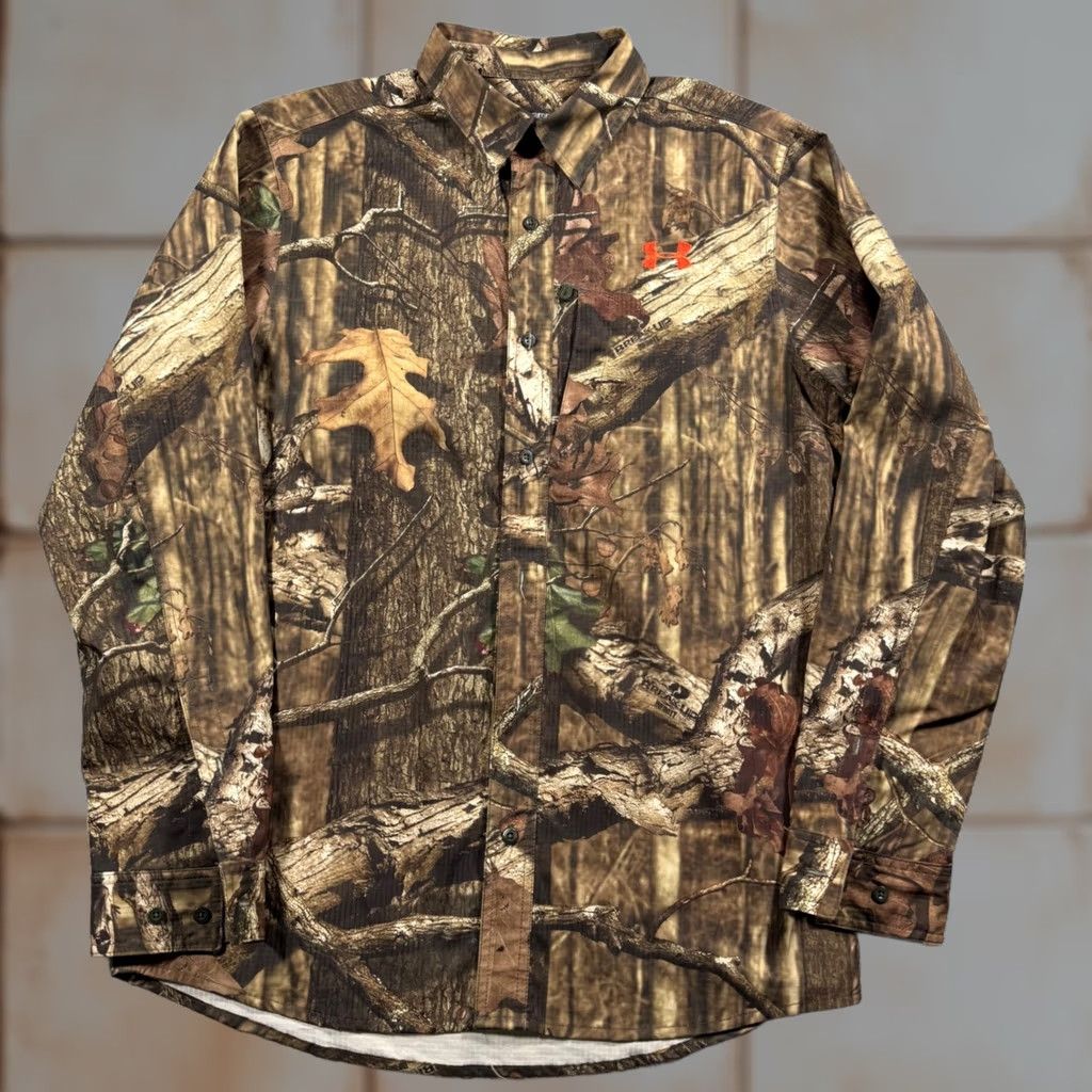 Under Armour Under Armour Performance Shirt Camo Hunting Button Size M Adult Mens Size US M / EU 48-50 / 2 - 1 Thumbnail