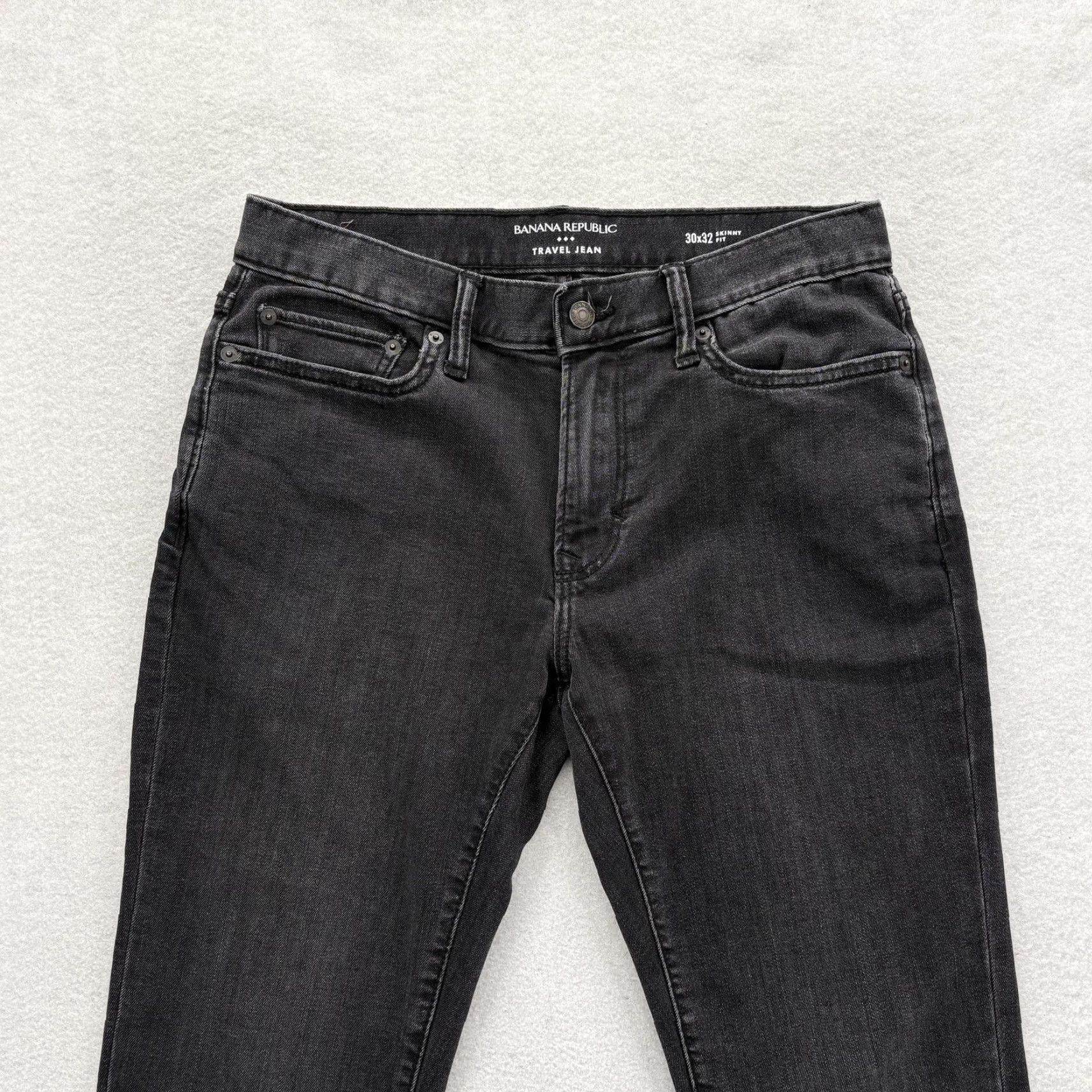 Banana Republic VINTAGE? (No) Ban an a Re public Travel Jeans Mens 30x30 Black Charcoal Skinny Fit Stretch Denim Size US 30 / EU 46 - 2 Thumbnail