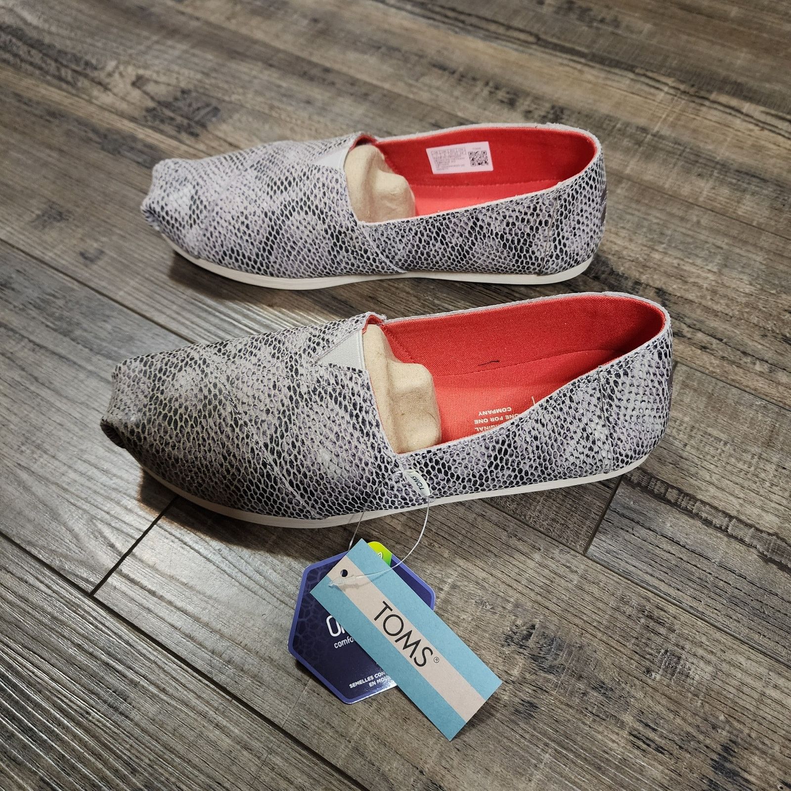 Toms Toms sz 7 Cobblestone Snake Printed Suede Alpargata NIB Shlf Size US 7 / IT 37 - 5 Thumbnail