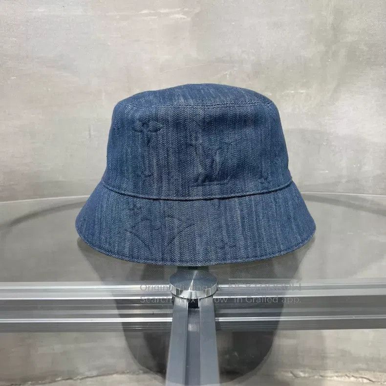Louis Vuitton Louis Vuitton Old Flower Relief Fisherman's Hat Size ONE SIZE - 3 Thumbnail