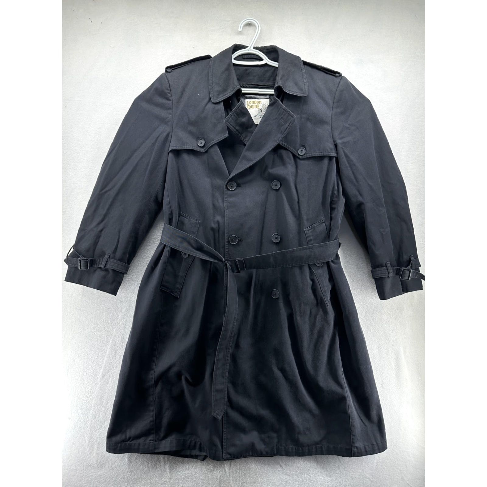Vintage VINTAGE London Towne Coat Mens 40 Black Trench Coat Oversized Belted Insulated Water Resistant Size US XXS / EU 40 - 2 Thumbnail