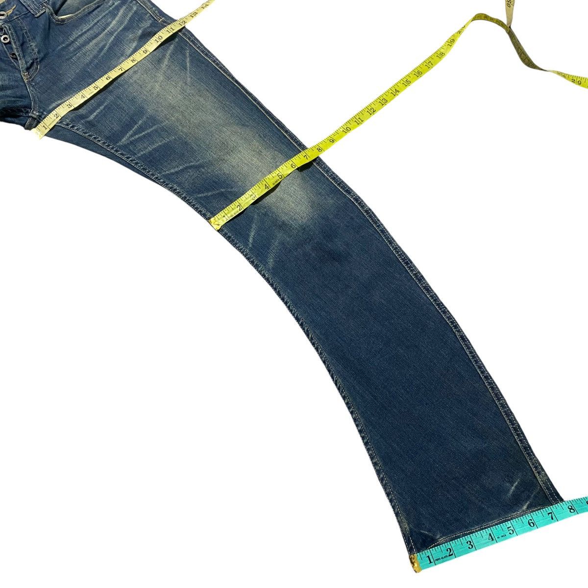 5351 POUR LES HOMMES 5351 Pour Les Hommes Curve Leg Denim Low Flare Jeans Size US 32 / EU 48 - 18 Thumbnail