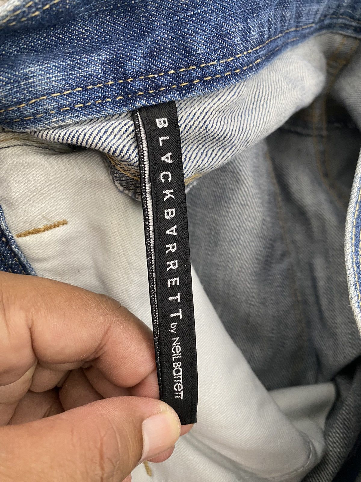 Neil Barrett NEIL BARRET RIPPED JEANS SLIM TYPE, STRIPE DISTRESS RARE Size US 32 / EU 48 - 7 Thumbnail