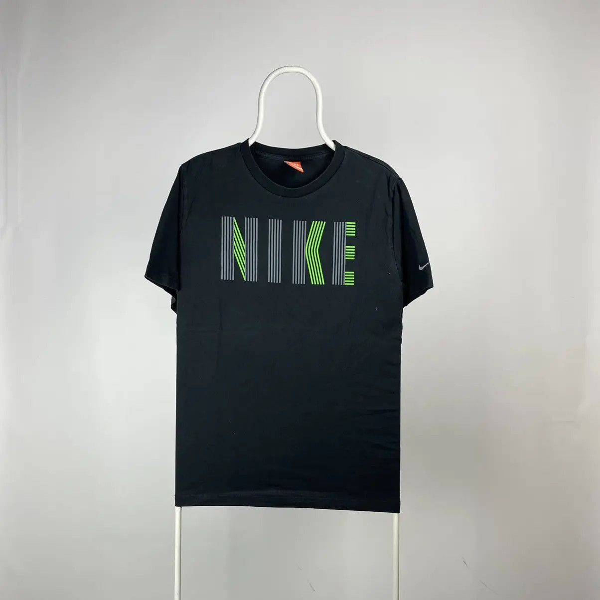 Nike Nike T-shirt vintage spellout size XLarge Size US XL / EU 56 / 4 - 1 Thumbnail