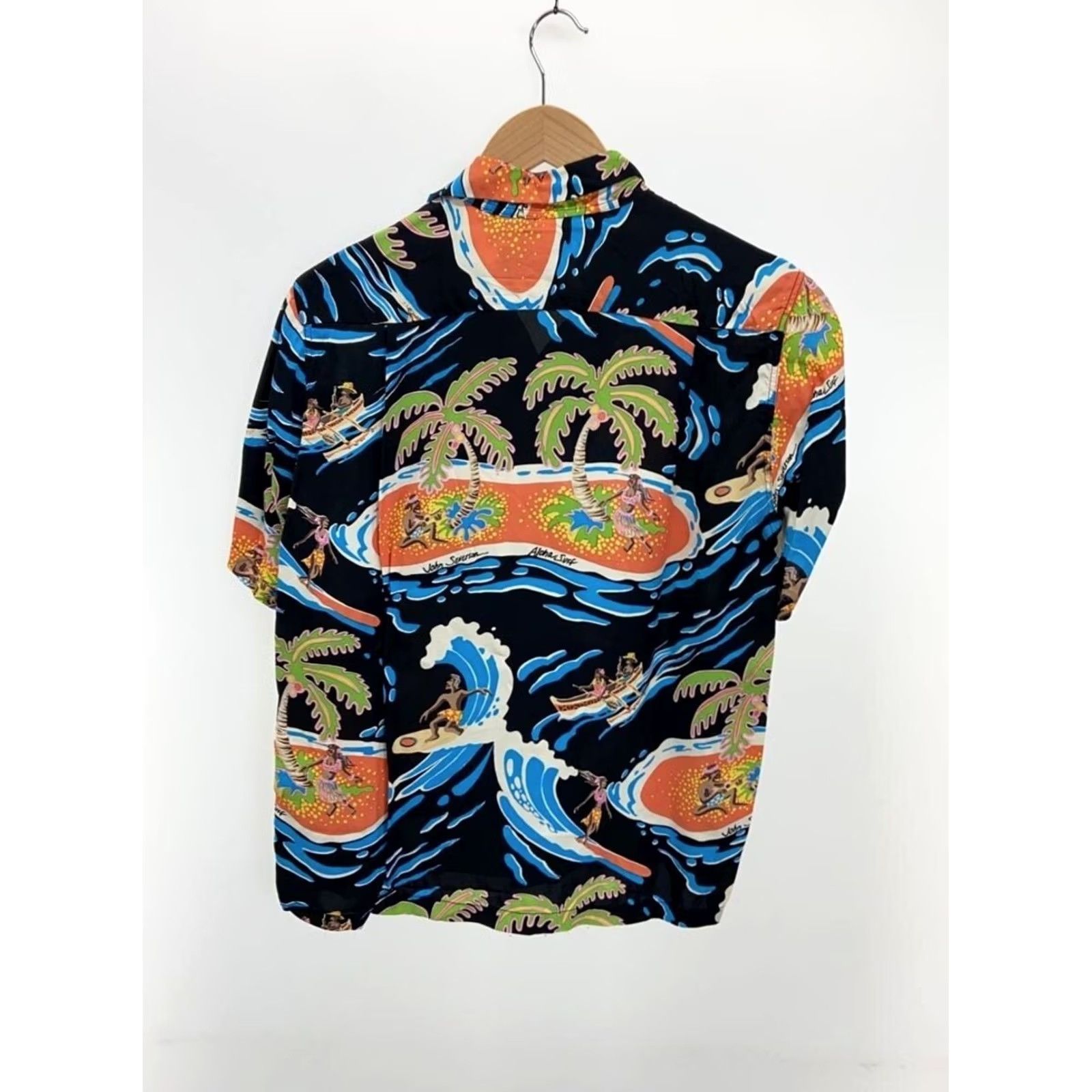 Sun Surf SUN SURF JOHN SEVERSON Aloha Shirt Men's Size S Black Rayon All-Over Print USED Size US S / EU 44-46 / 1 - 2 Thumbnail