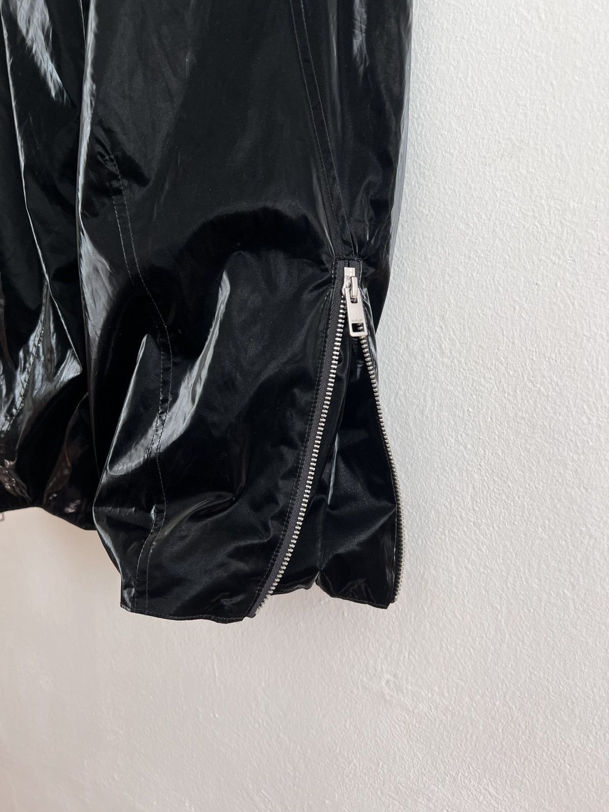 Mugler Mugler x H&M 5 zip shiny trousers Size US 34 / EU 50 - 4 Thumbnail
