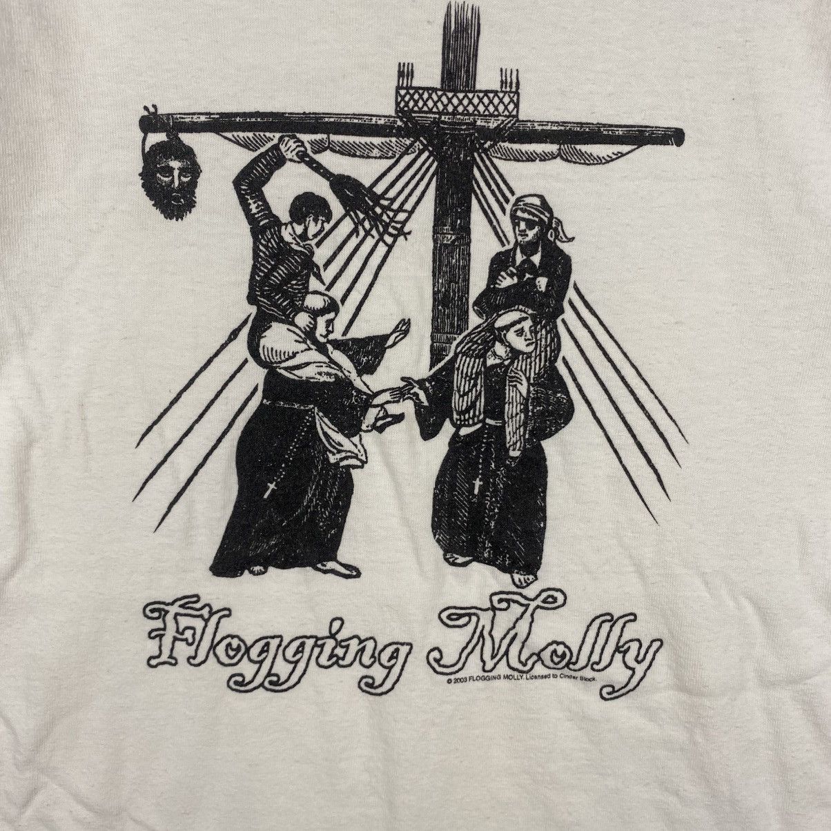 Band Tees Vintage 90's FLOGGING MOLLY Band Popes Graphic Tee Shirt Size US S / EU 44-46 / 1 - 2 Thumbnail