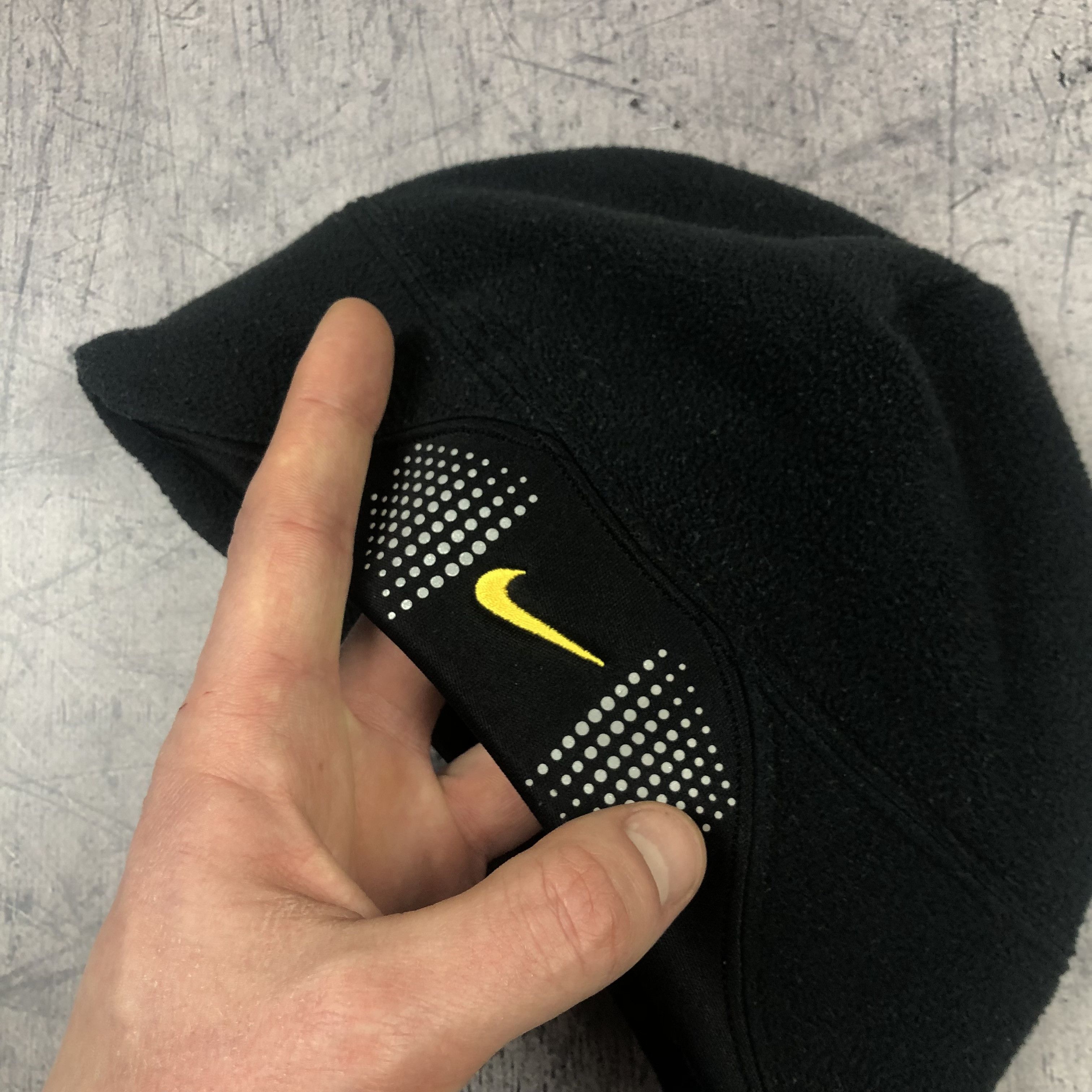 Nike Vintage Nike Swoosh Fleece Reflective Hat Size ONE SIZE - 3 Thumbnail