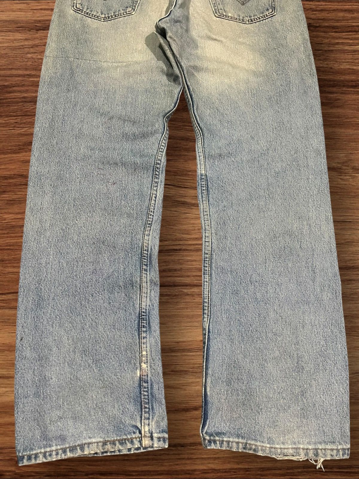 Levi's Vintage 90s Levi’s 501 Blue Wash Button Fly Distressed Jeans Size US 36 / EU 52 - 12 Thumbnail