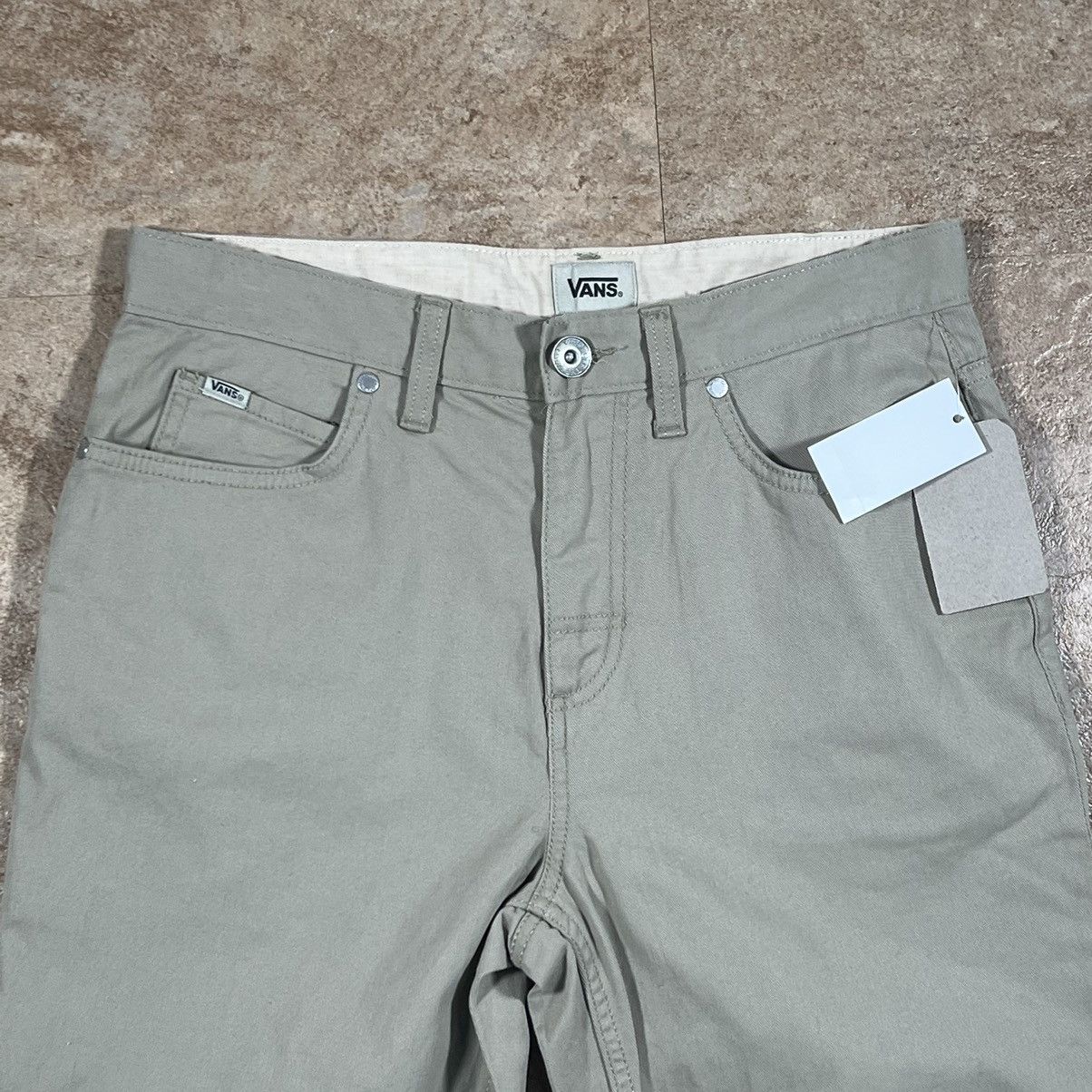 Vans Brand New Vans Khaki Jean Shorts Skater Y2k Style sz 28 Size US 28 / EU 44 - 2 Thumbnail