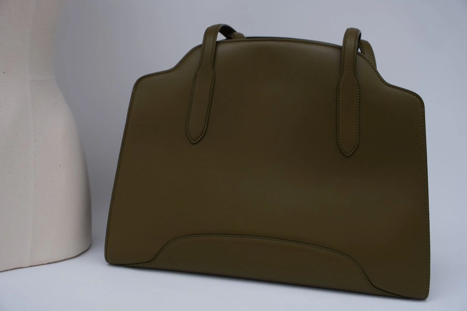 Loro Piana NEW Loro Piana Extra-Large Leather Tote Bag in Olive Green Size ONE SIZE - 3 Thumbnail