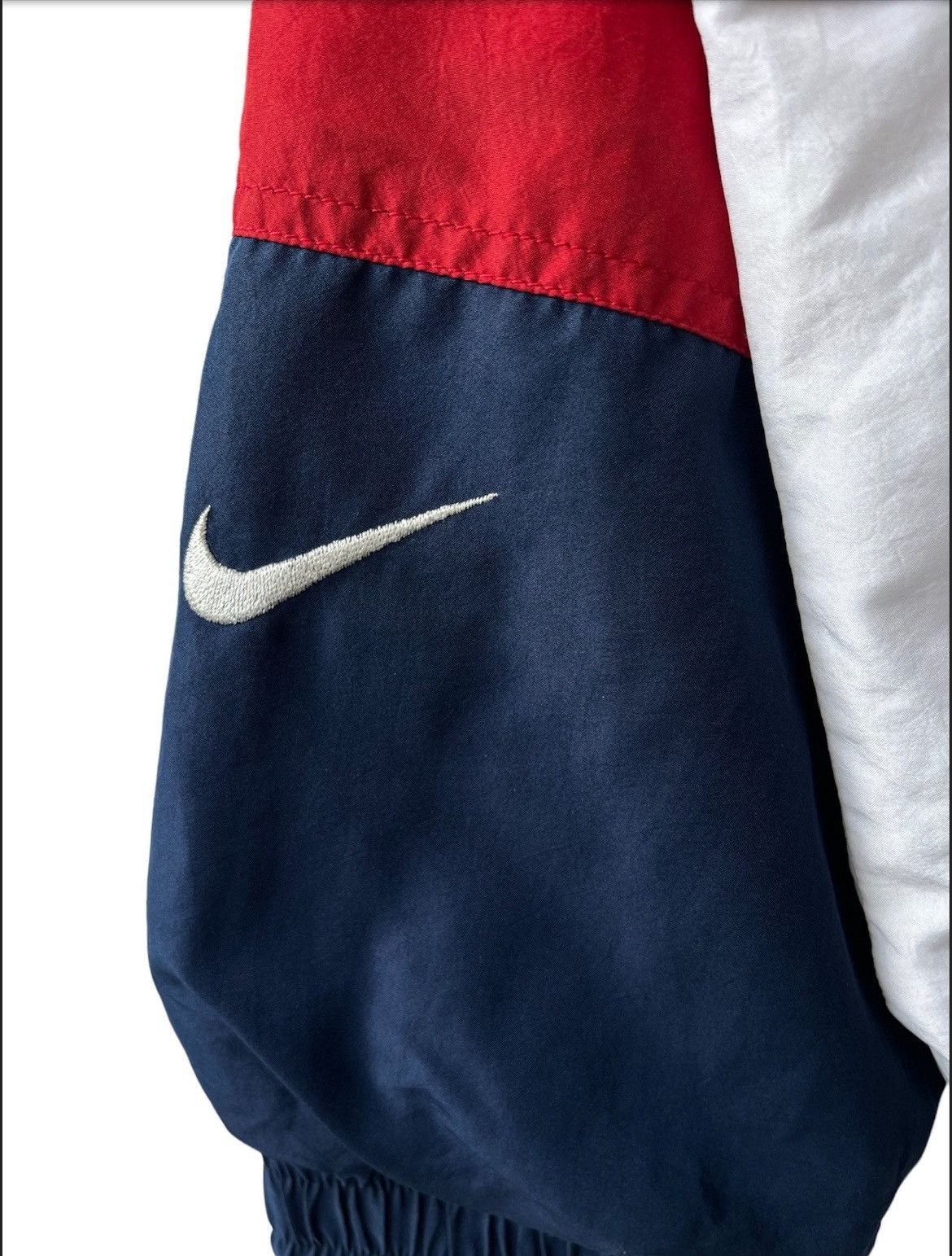 Nike Vintage 90s Nike Court Windbreaker Jacket Size US M / EU 48-50 / 2 - 5 Thumbnail