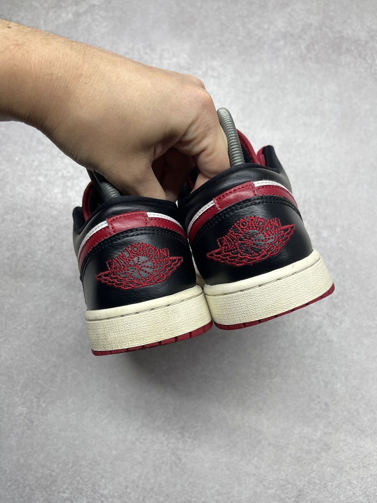 Womens Nike Air Jordan 1 Low Sneakers Red/Black