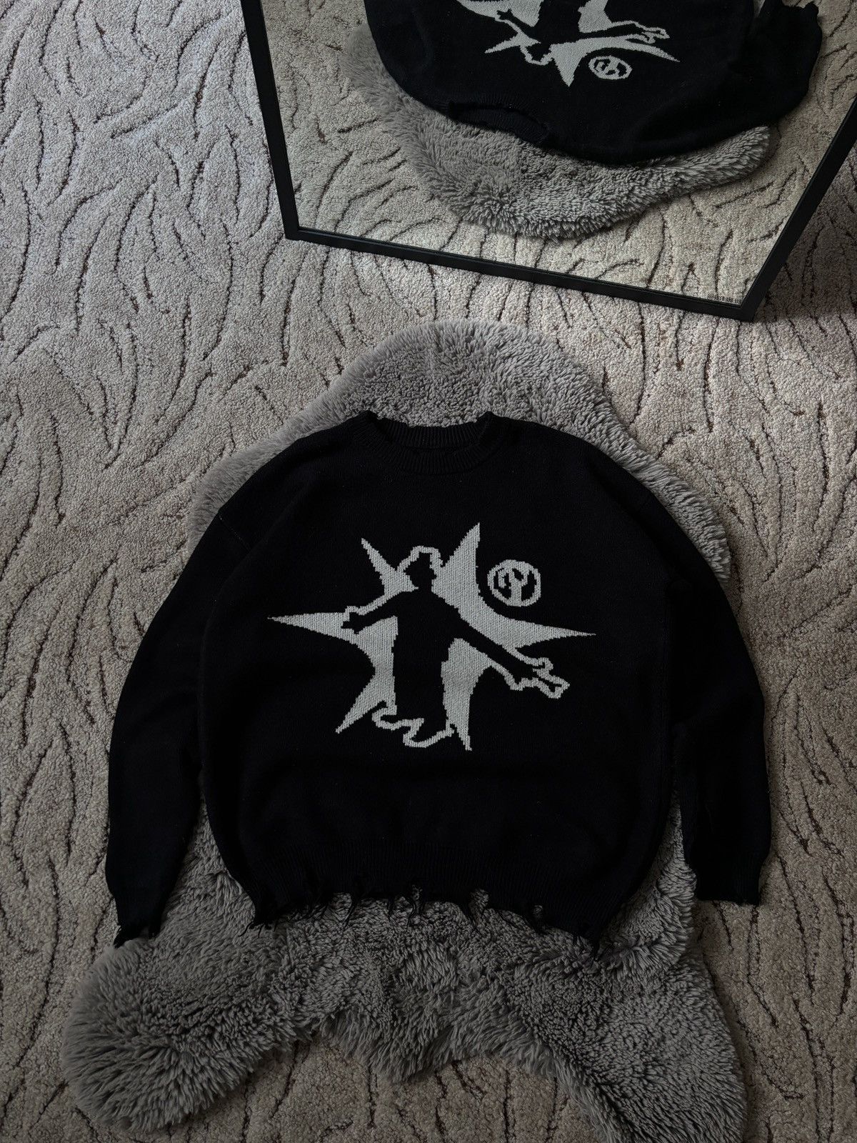Japanese Brand Opium Junya Watanabe style black distressed sweater Size US L / EU 52-54 / 3 - 2 Thumbnail