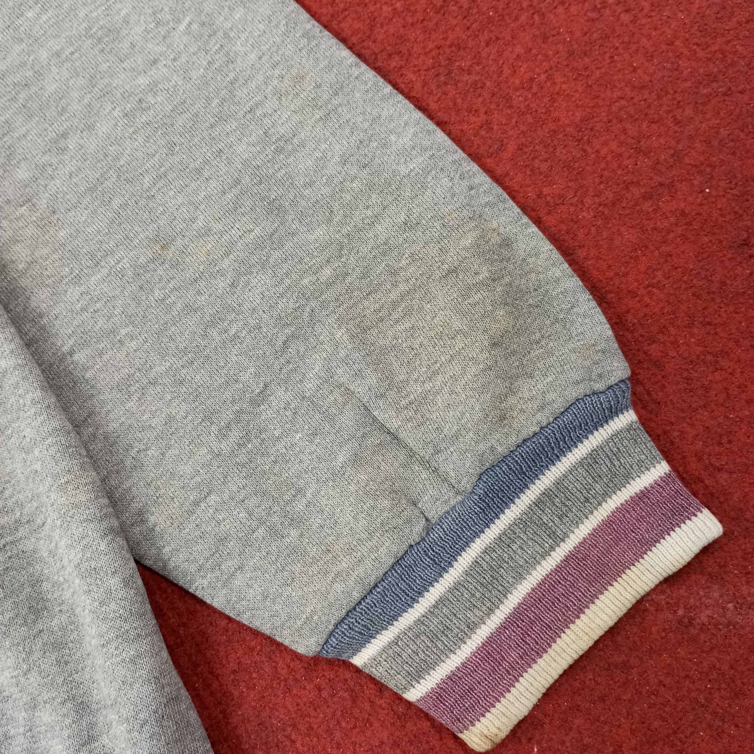 Vintage Indiana Streetwear Style Vintage Sweatshirt c251n12 Size US M / EU 48-50 / 2 - 10 Thumbnail