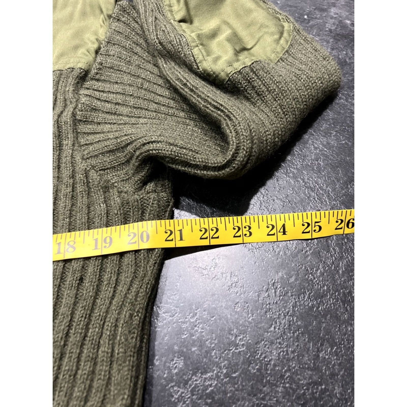 Vintage VINTAGE Cabela's Sweater Mens Knit Pullover Crew Neck Wool Green M UK 44 Wool UK Size US M / EU 48-50 / 2 - 7 Thumbnail