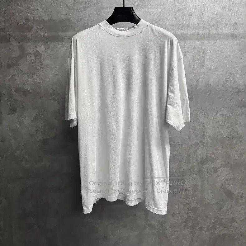 Balenciaga Balenciaga White letter print round neck casual five-quart Size US S / EU 44-46 / 1 - 1 Thumbnail