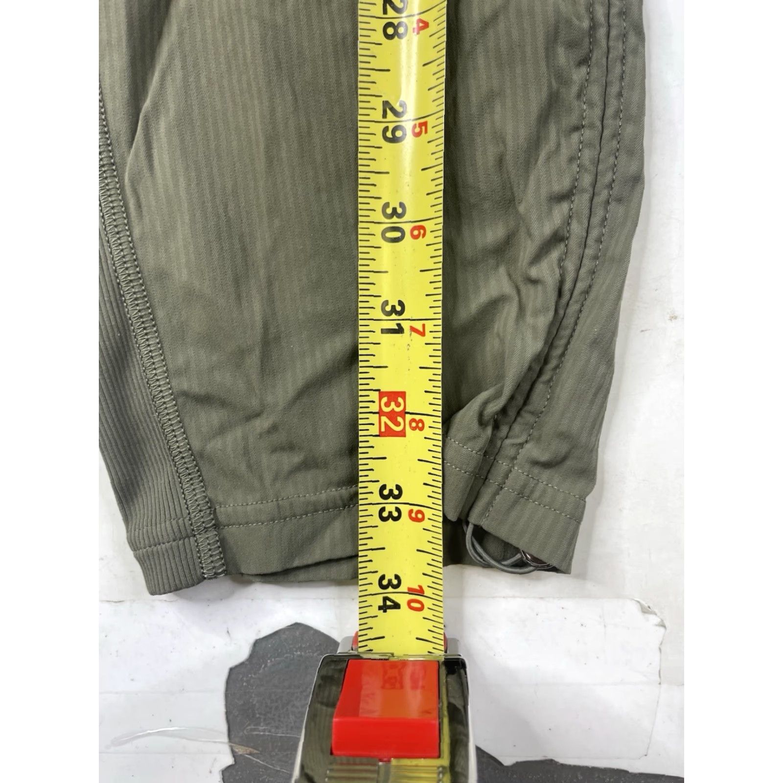 Lululemon Lululemon Dance Studio Pants Womens 4 Green Cropped Woven Nylon Spandex Athletic Straight Dance Gym Yoga Size 27" / US 4 / IT 40 - 6 Thumbnail