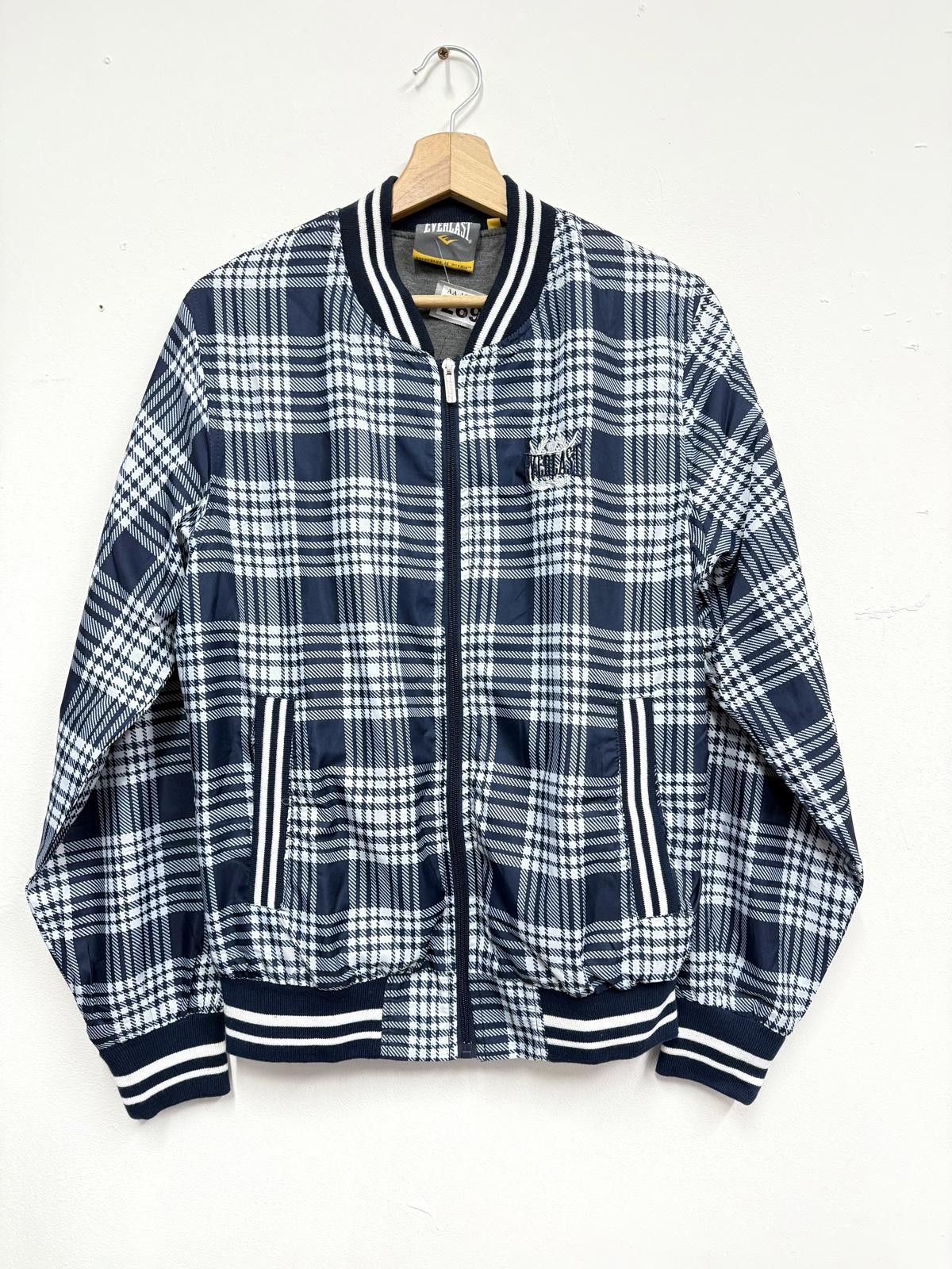 Everlast Everlast Men's Navy and White Plaid Bomber Jacket Size US S / EU 44-46 / 1 - 1 Thumbnail