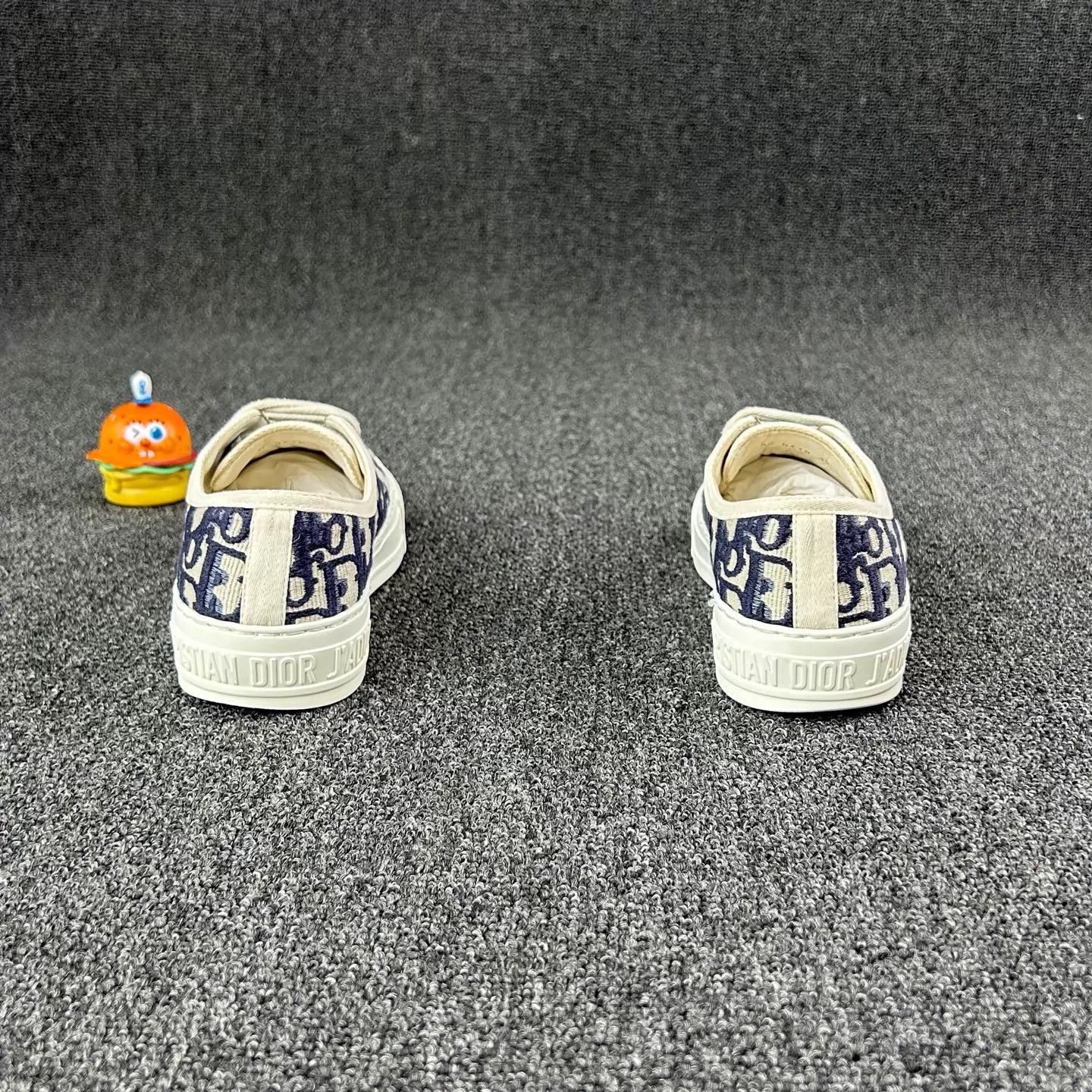 Dior Dior Oblique Sneaker Women's Size 35 Size US 4.5 / IT 34.5 - 5 Thumbnail