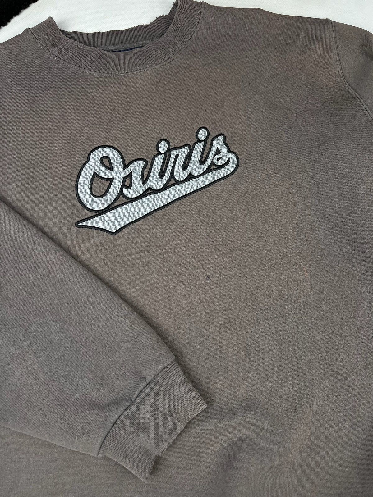 Osiris × Vintage Vintage OSIRIS Skateboard Faded Sweatshirt Big Logo Y2K Sk8 Size US L / EU 52-54 / 3 - 3 Thumbnail