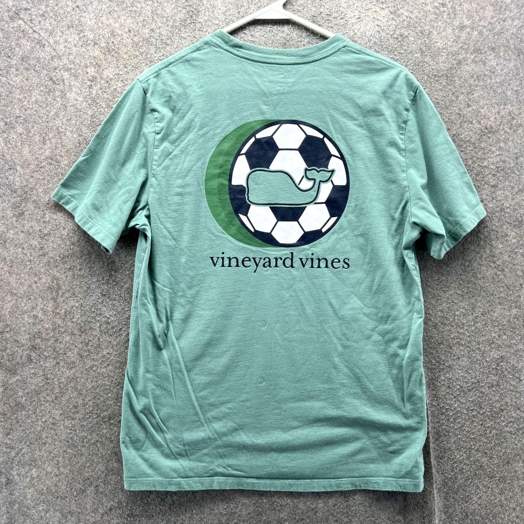 Vineyard Vines Vineyard Vines Shirt Mens Medium Green Soccer Whale Pocket Graphic Tee Tagless Size US M / EU 48-50 / 2 - 2 Thumbnail