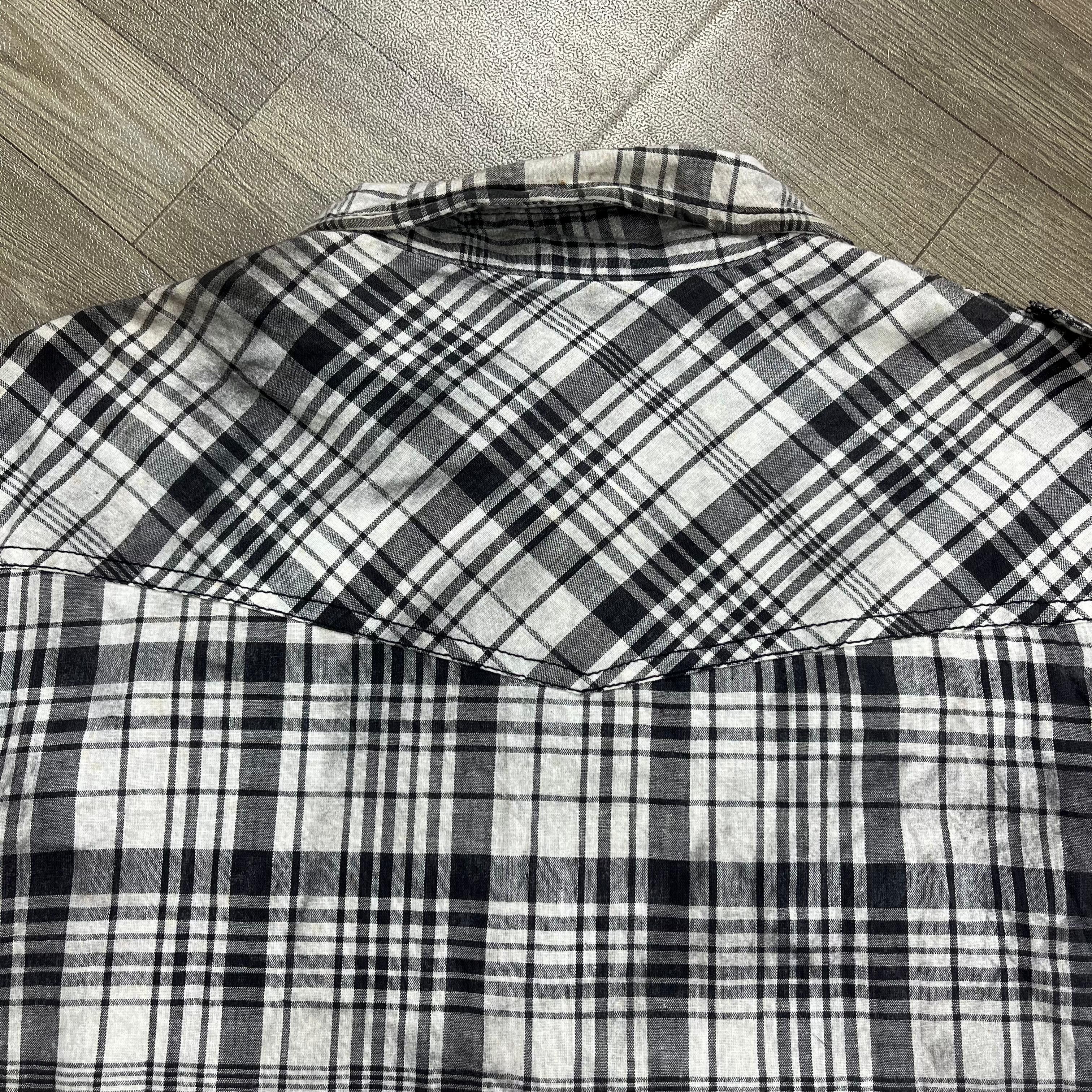 In The Attic 2000s In The Attic Plaid Grunge Gothic Punk Lgb Style Shirt Size US L / EU 52-54 / 3 - 18 Thumbnail