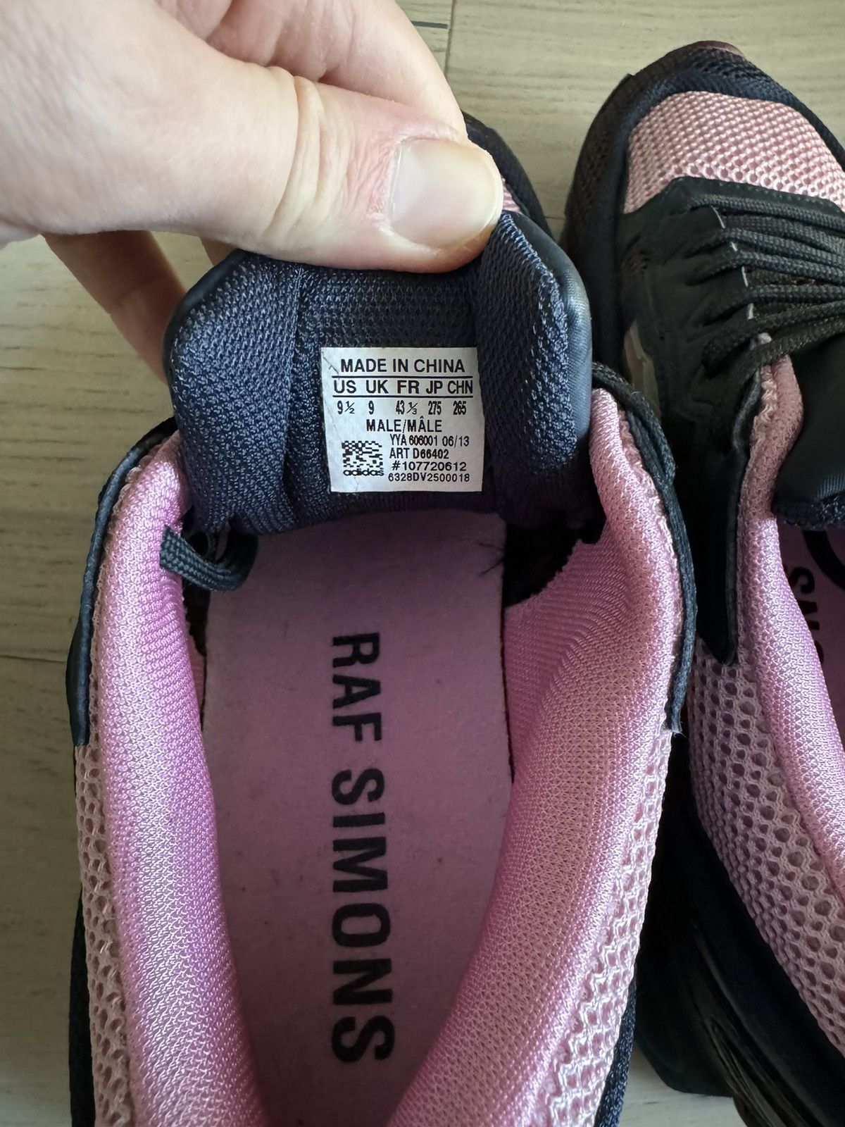 Adidas × Raf Simons Adidas X Raf Simons Pink Ozweego 2 Runner Size US 9.5 / EU 42-43 - 6 Thumbnail