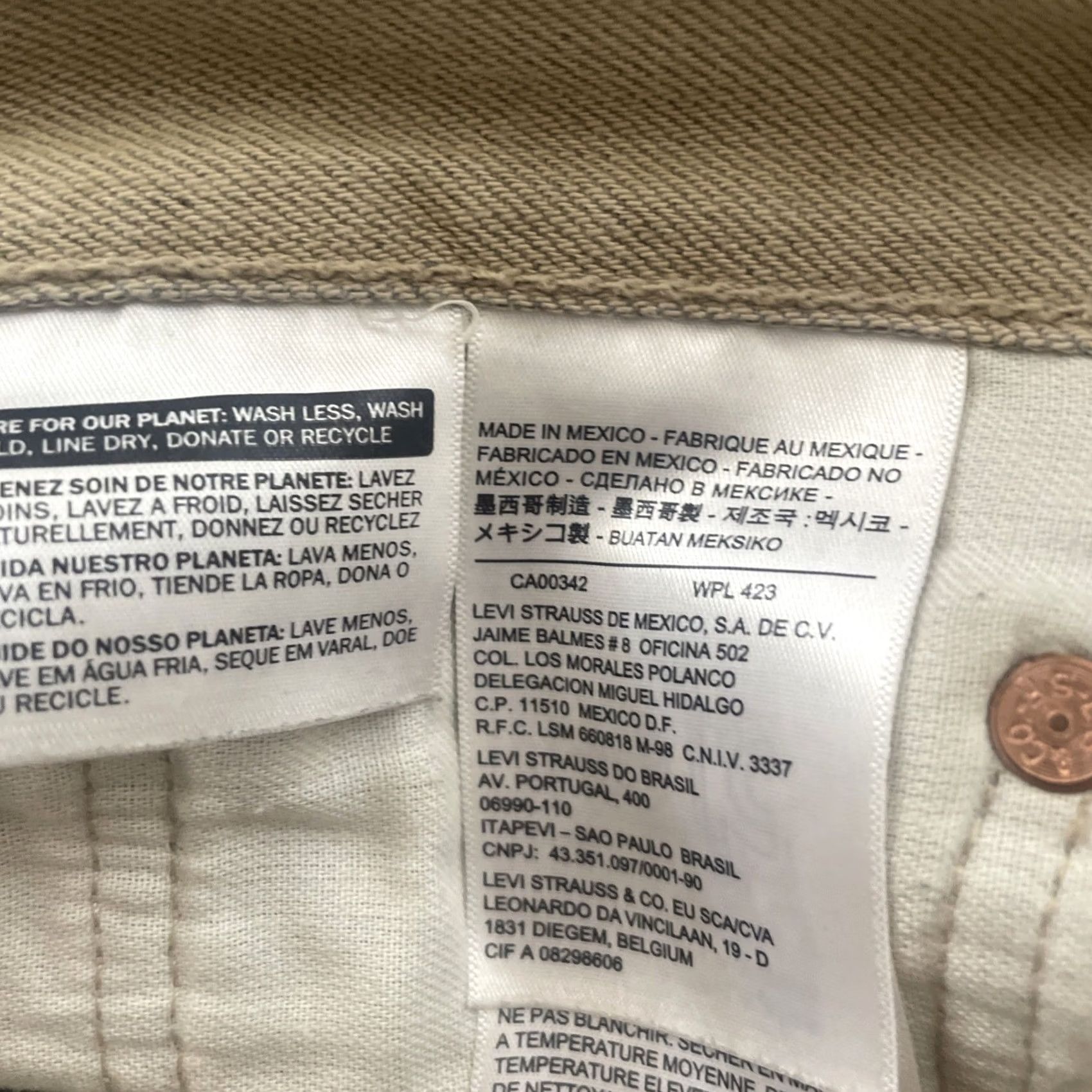 Levi's VINTAGE Levi’s 501 Jeans Men’s 36x27 Button Fly Denim Straight Brown 5-Pocket Grunge Logo 90s City Cowboy Classic Size US 36 / EU 52 - 6 Thumbnail