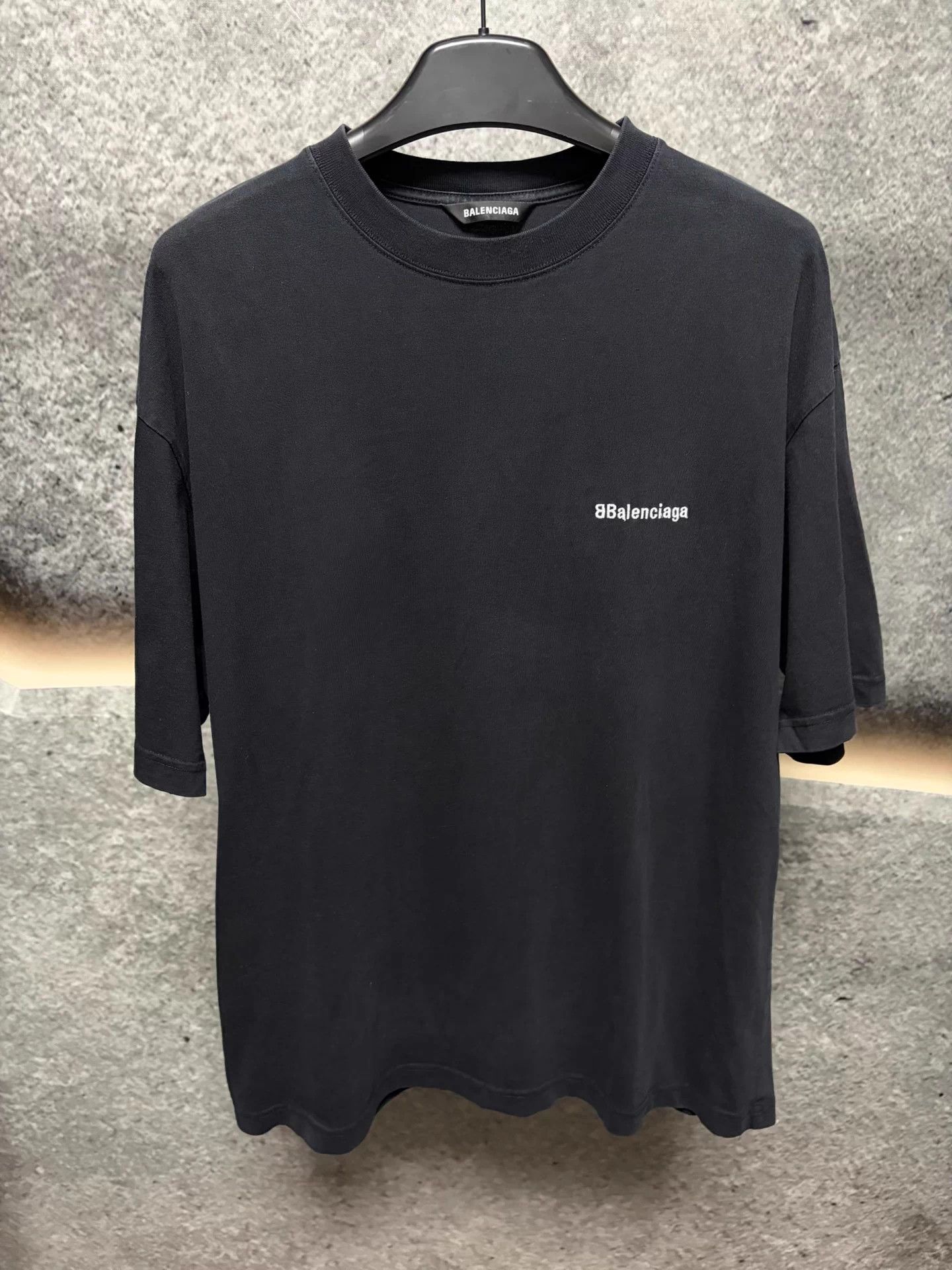 Balenciaga Balenciaga T-shirt M Black Oversized Size US M / EU 48-50 / 2 - 1 Thumbnail