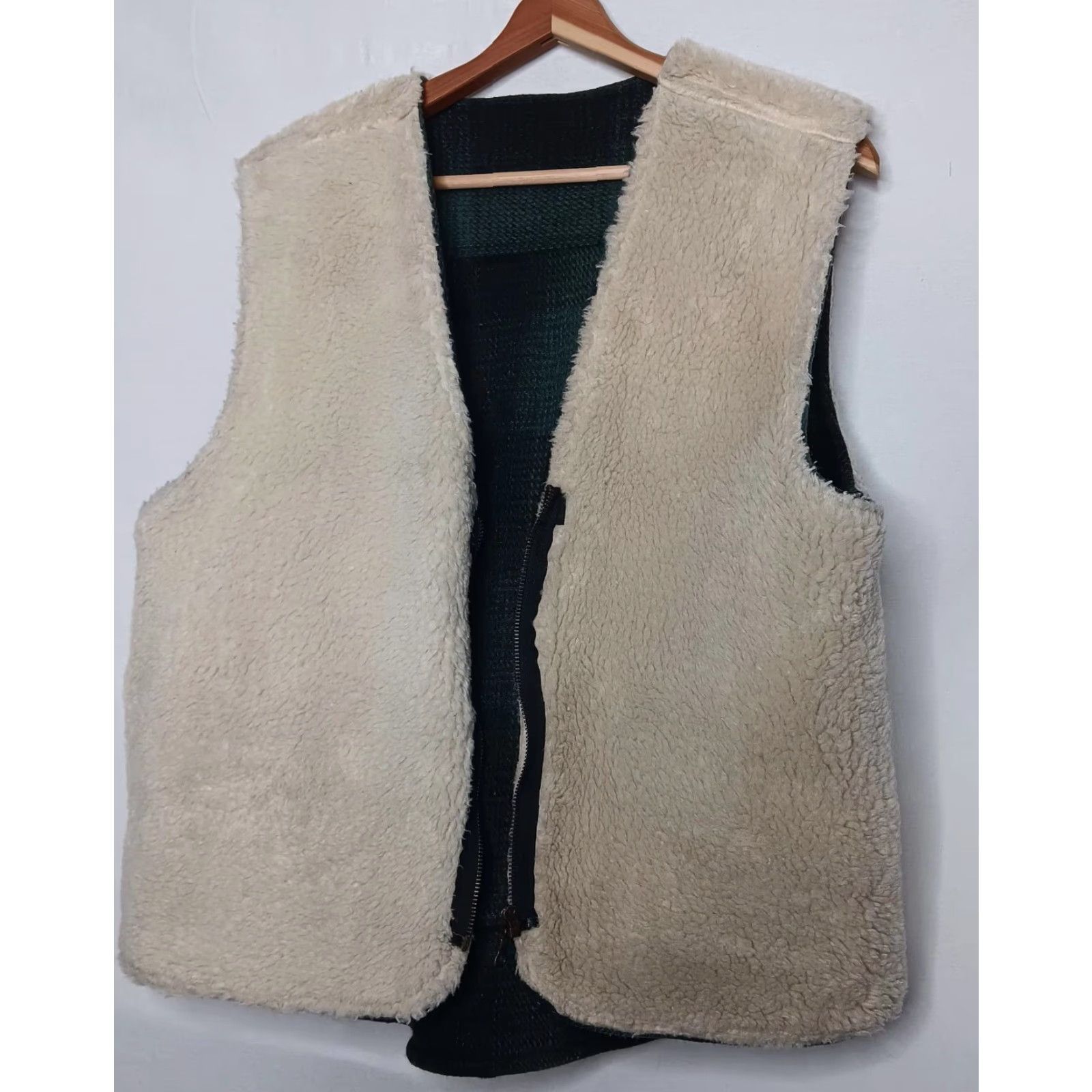 Vintage VINTAGE Cactus Wool Blend Vest Men Medium Green Plaid Faux Sherpa Lined Workwear Outdoors Fall Winter Size US M / EU 48-50 / 2 - 4 Thumbnail