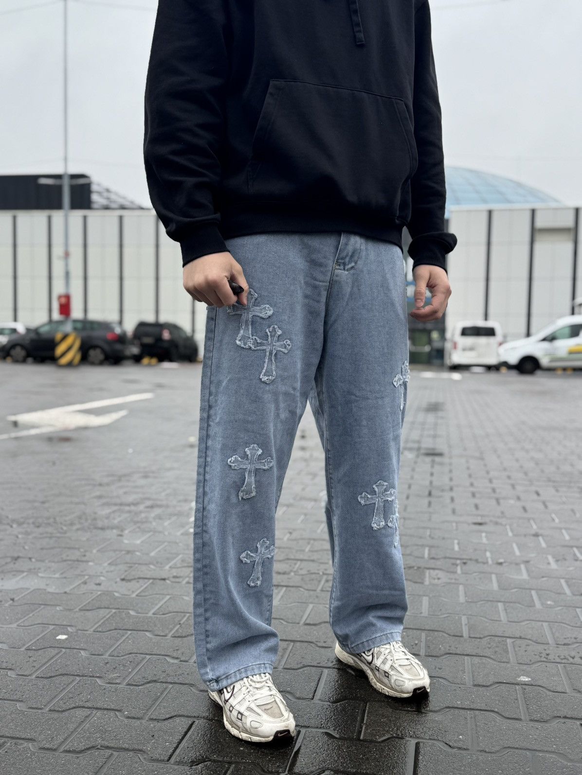If Six Was Nine × Vintage 🔥 Denim Jeans with Cross Patches 🔥 Size US 34 / EU 50 - 2 Thumbnail