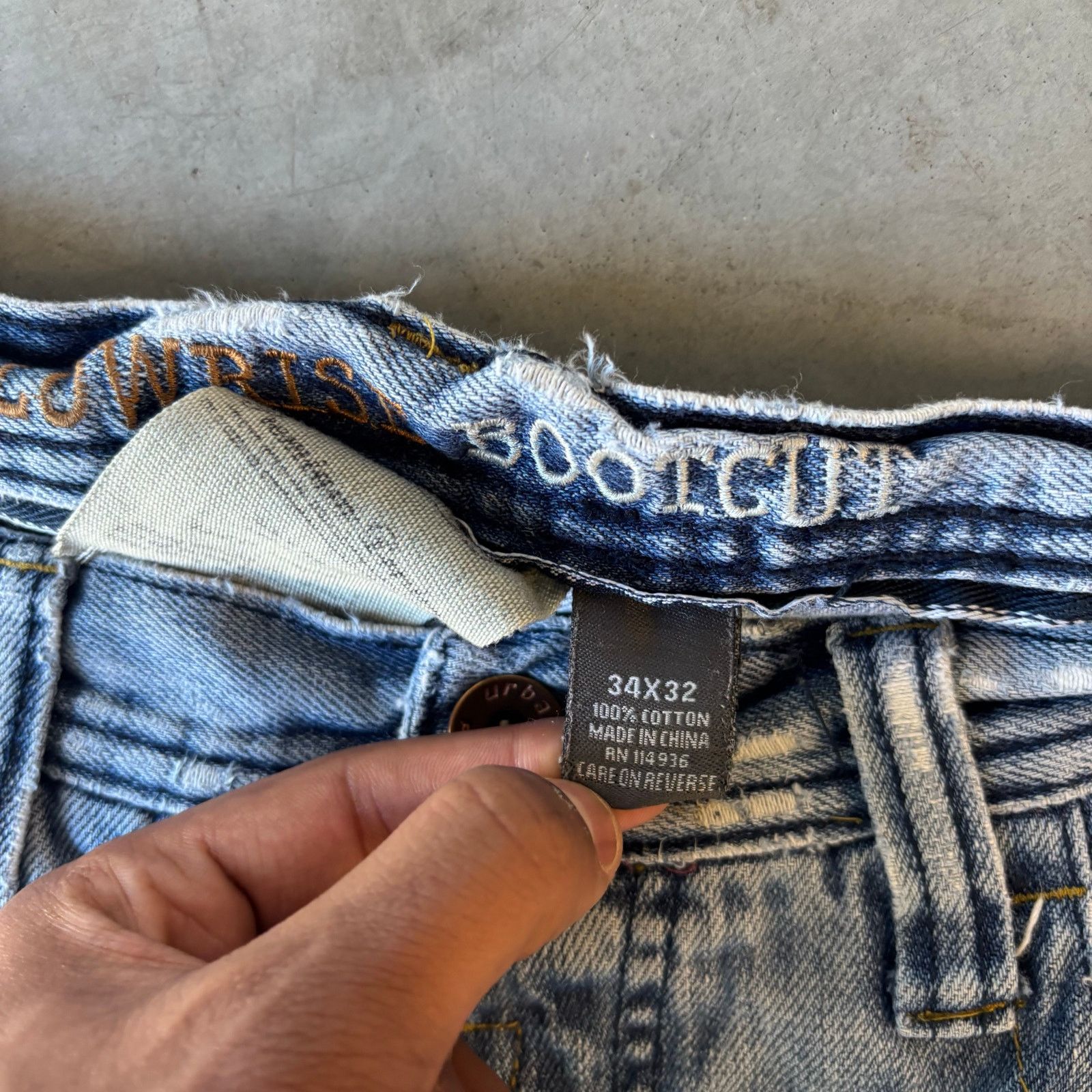 Vintage y2k faded washed bootcut flared distressed jeans Size US 34 / EU 50 - 4 Thumbnail