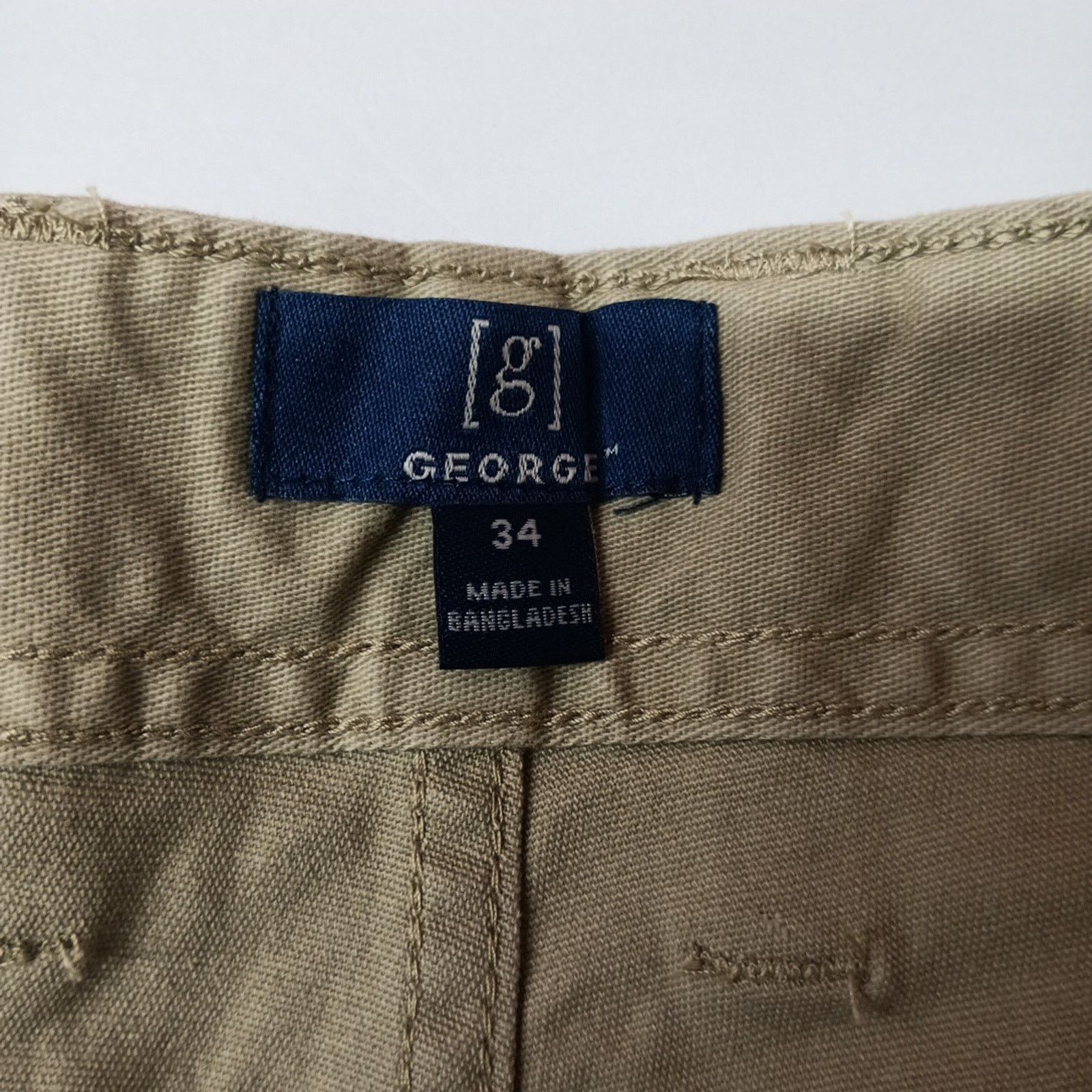 George George Cargo Shorts Mens Size 34 Beige Flat Front 10" Inseam Size US 34 / EU 50 - 2 Thumbnail