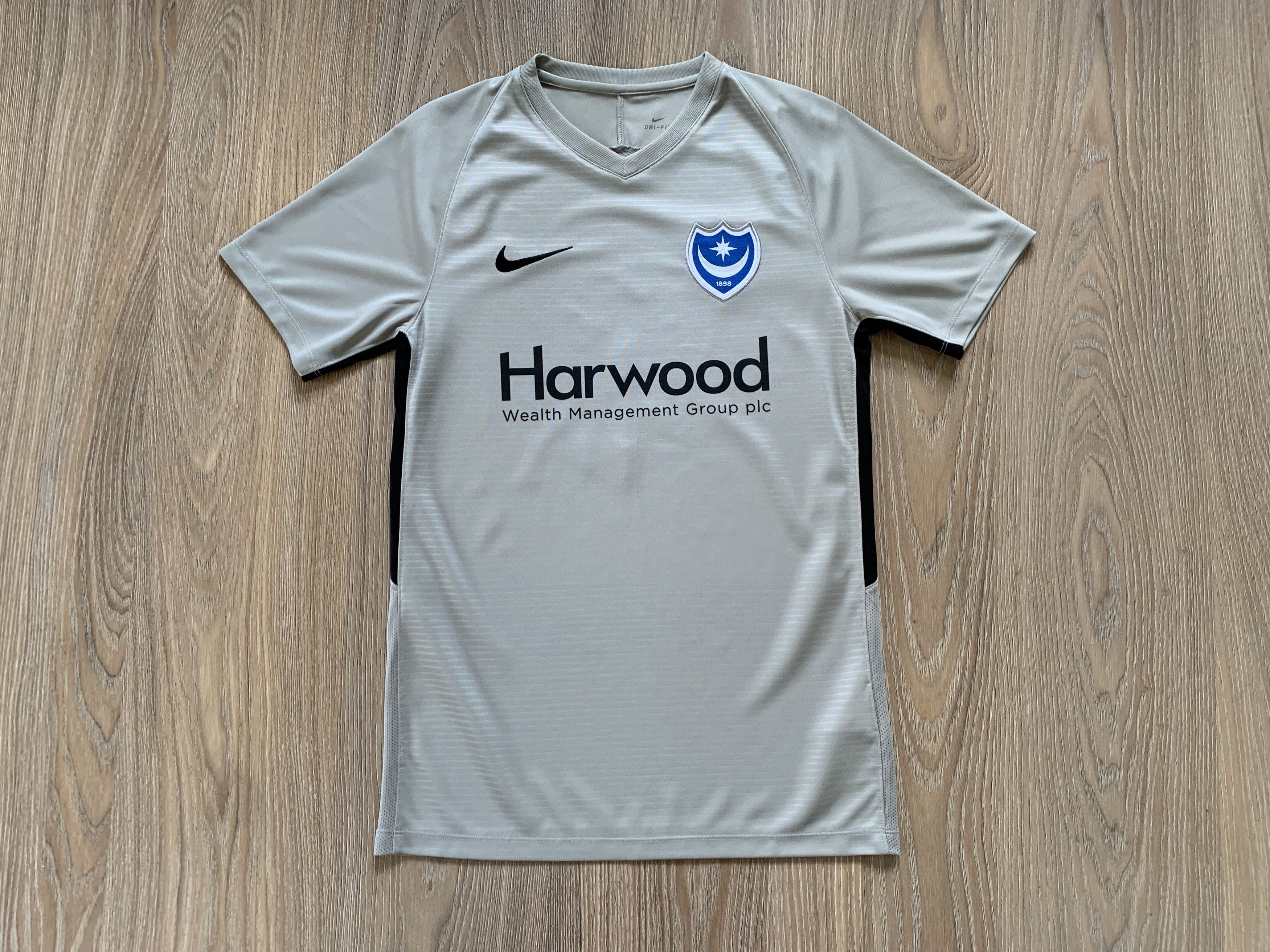 Nike Nike Portsmouth Away Soccer Jersey 19-20 #3 Size US S / EU 44-46 / 1 - 2 Thumbnail