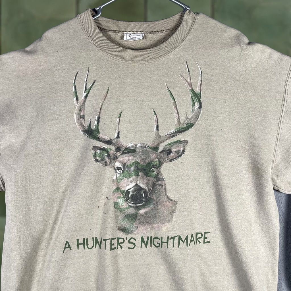 Vintage VINTAGE American Tradition Sweatshirt Mens Large Beige Deer Graphic Hunter Nightmare 90s Mens Size US L / EU 52-54 / 3 - 1 Thumbnail