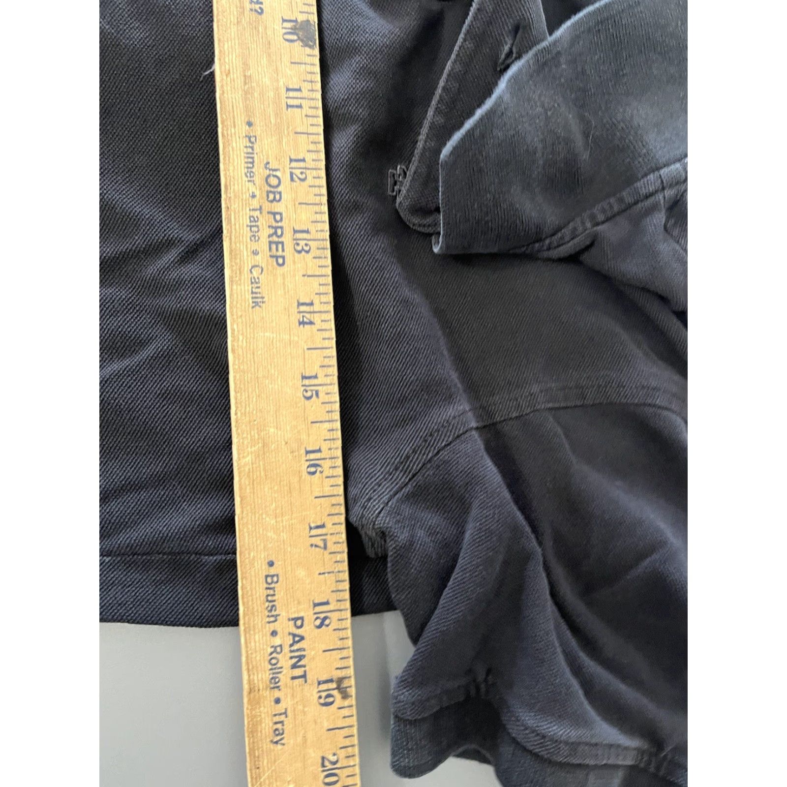 Izod VINTAGE IZOD Heritage Polo Shirt Mens XS Black Short Sleeve Golf Logo Embroidered 90s Polo Mens X-Small Black IZOD Heritage Logo Shirts Sports Shirt Size US XS / EU 42 / 0 - 5 Thumbnail
