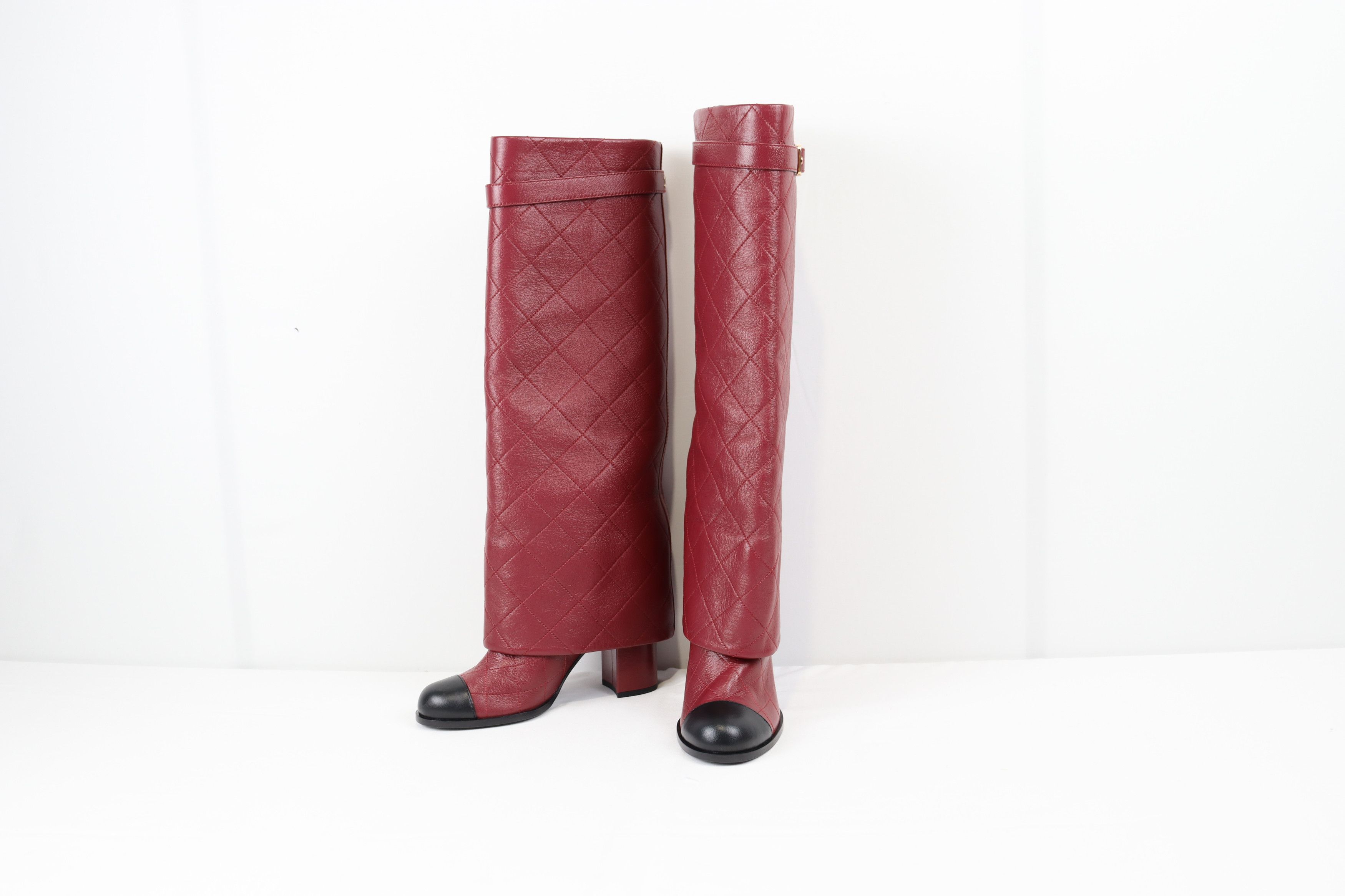Chanel o1rshd High Top Quilted Leather Strap Boots in Burgundy Size US 7 / IT 37 - 7 Thumbnail
