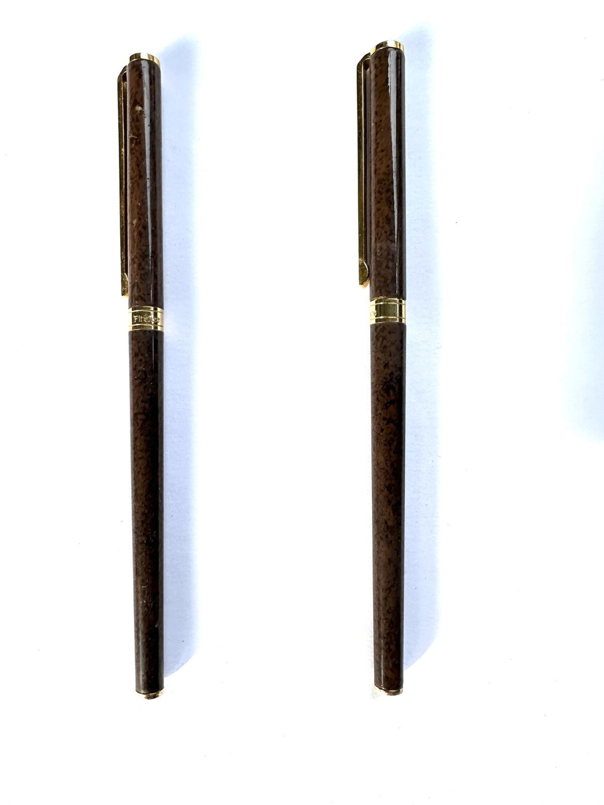 Gucci Vintage GUCCI Lighter, 2 Pens, and Pen Holder Set Size ONE SIZE - 6 Thumbnail