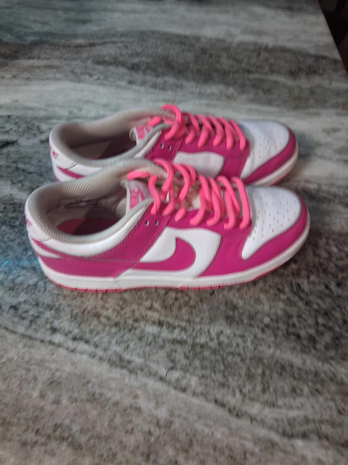 Nike Nike dunk sz 4 y Size US 4 / IT 34 - 2 Thumbnail