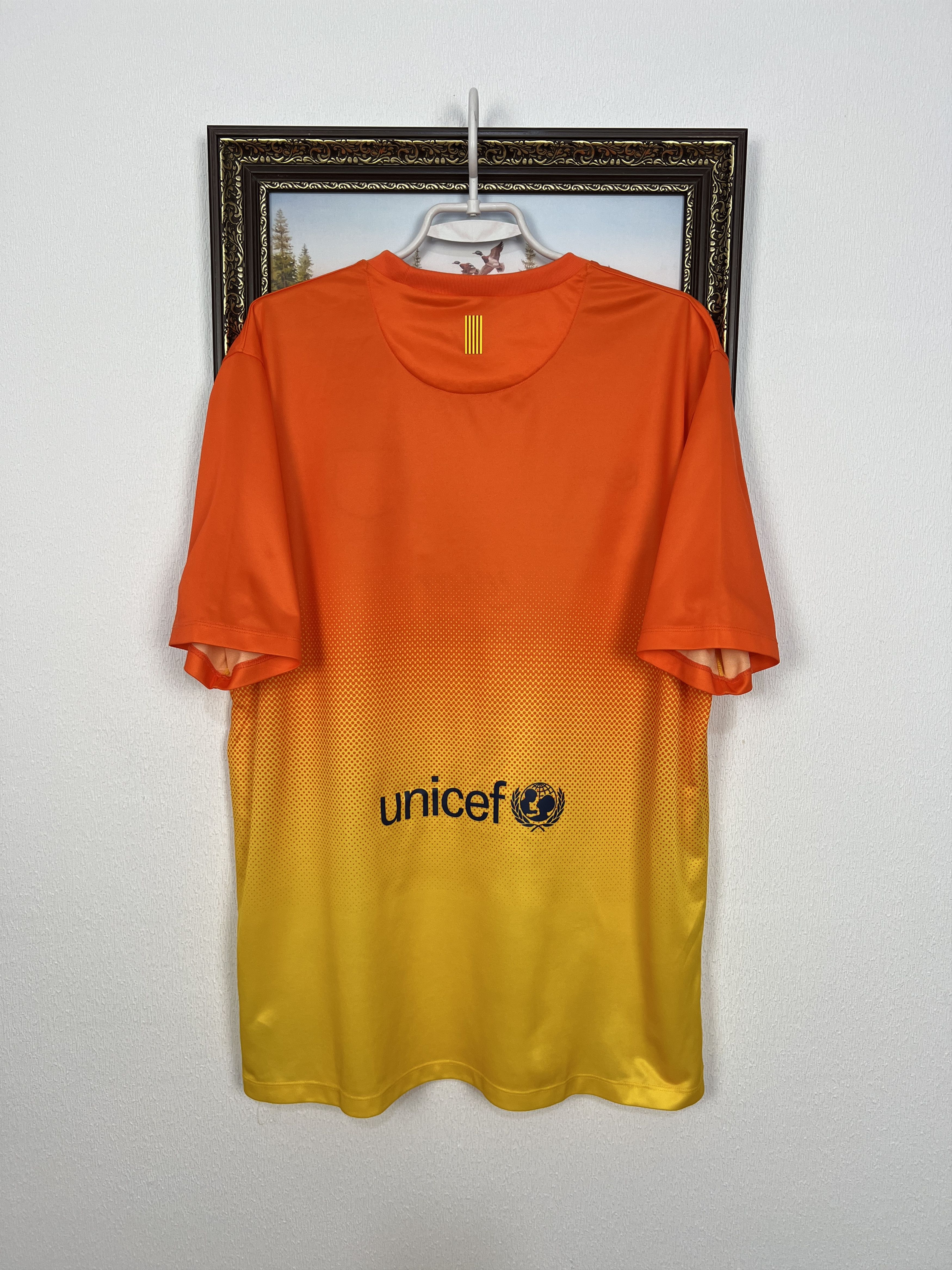 Nike Barcelona Away football shirt 2012 Soccer Nike Jersey Mens Size US XL / EU 56 / 4 - 13 Thumbnail