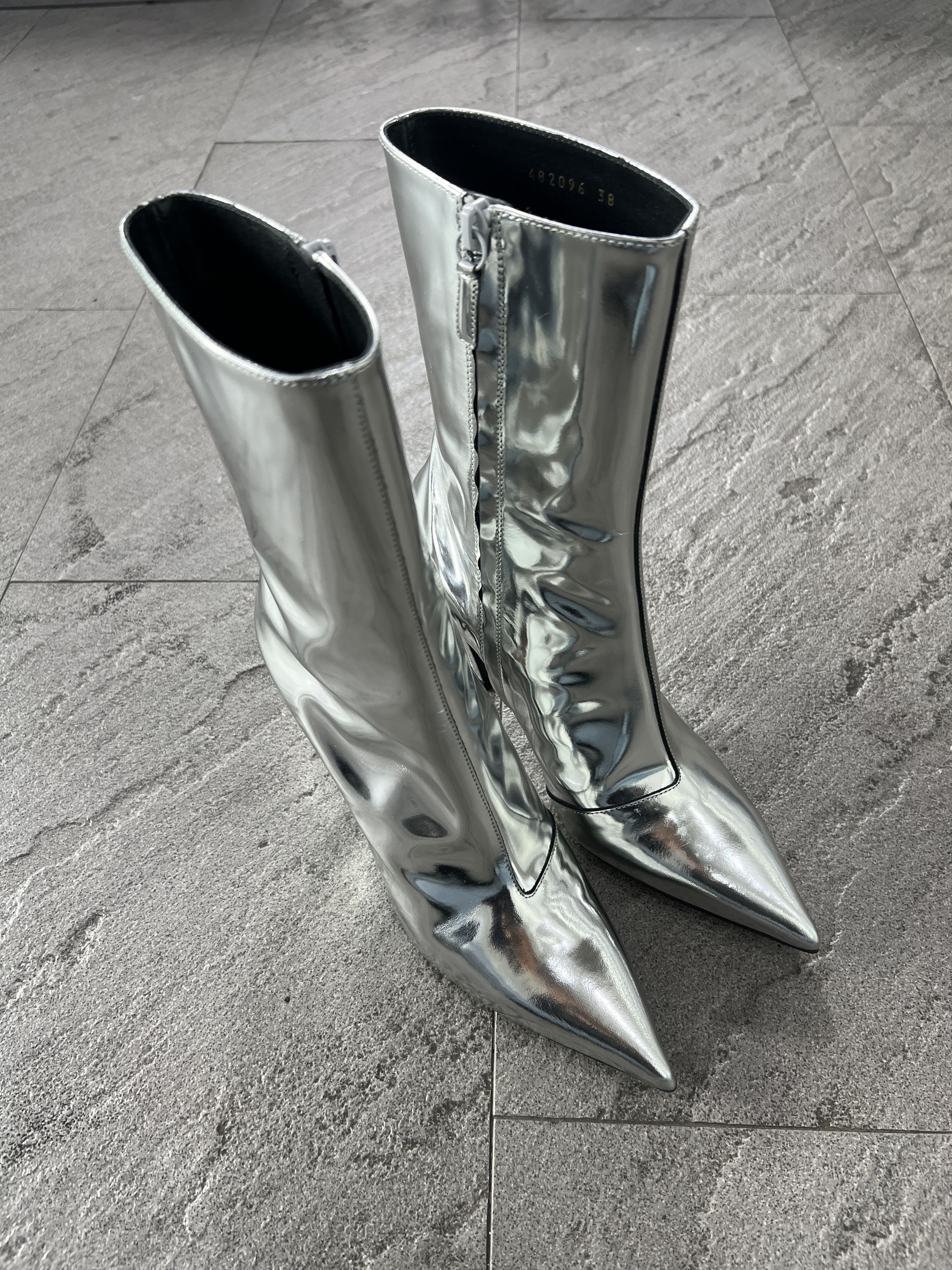 Balenciaga Balenciaga Knife boots in metallic silver EU38 Rare Find Size US 8 / IT 38 - 4 Thumbnail