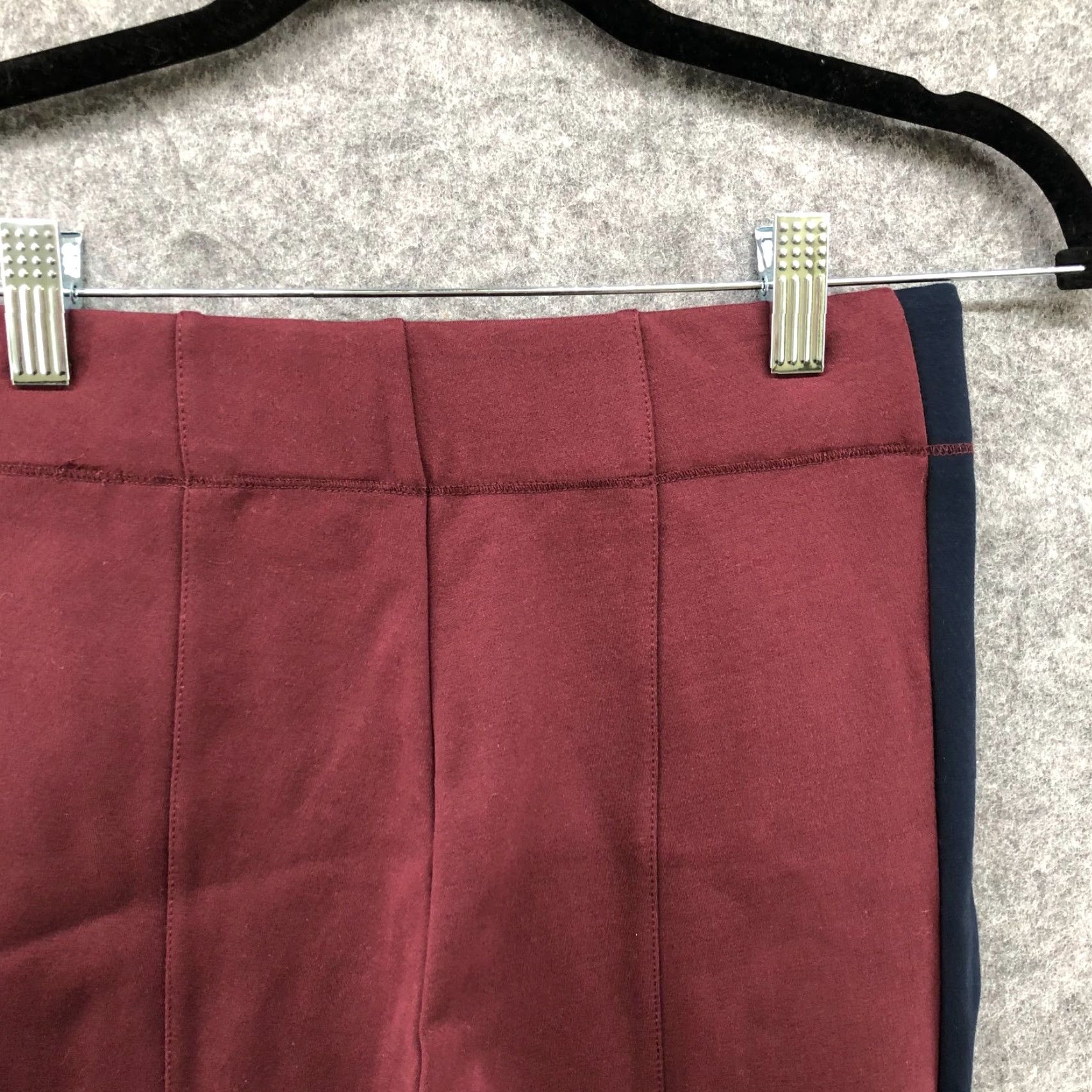 Abercrombie & Fitch Abercrombie & Fitch Leggings Womens S Red Burgundy High Rise Yoga Workout Size 28" / US 6 / IT 42 - 6 Thumbnail