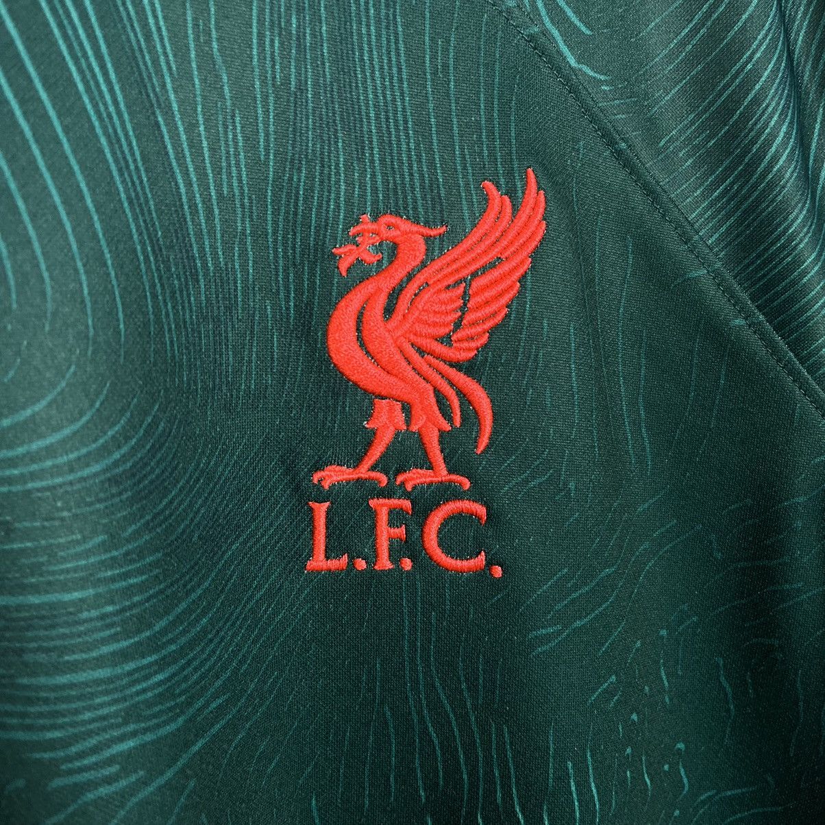 Nike Nike Liverpool third soccer jersey 2022/2023 Size US L / EU 52-54 / 3 - 9 Thumbnail